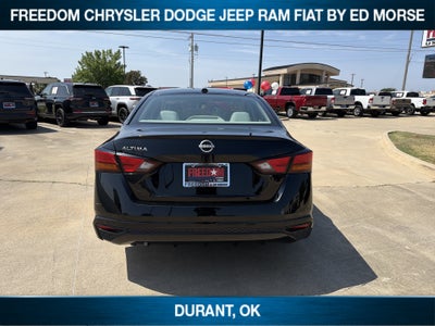 2025 Nissan Altima SV