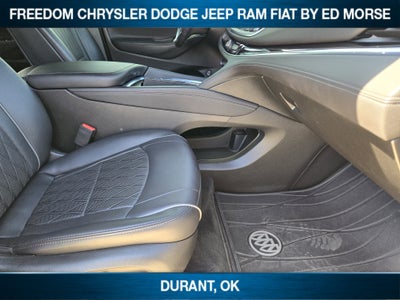 2022 Buick Enclave Avenir