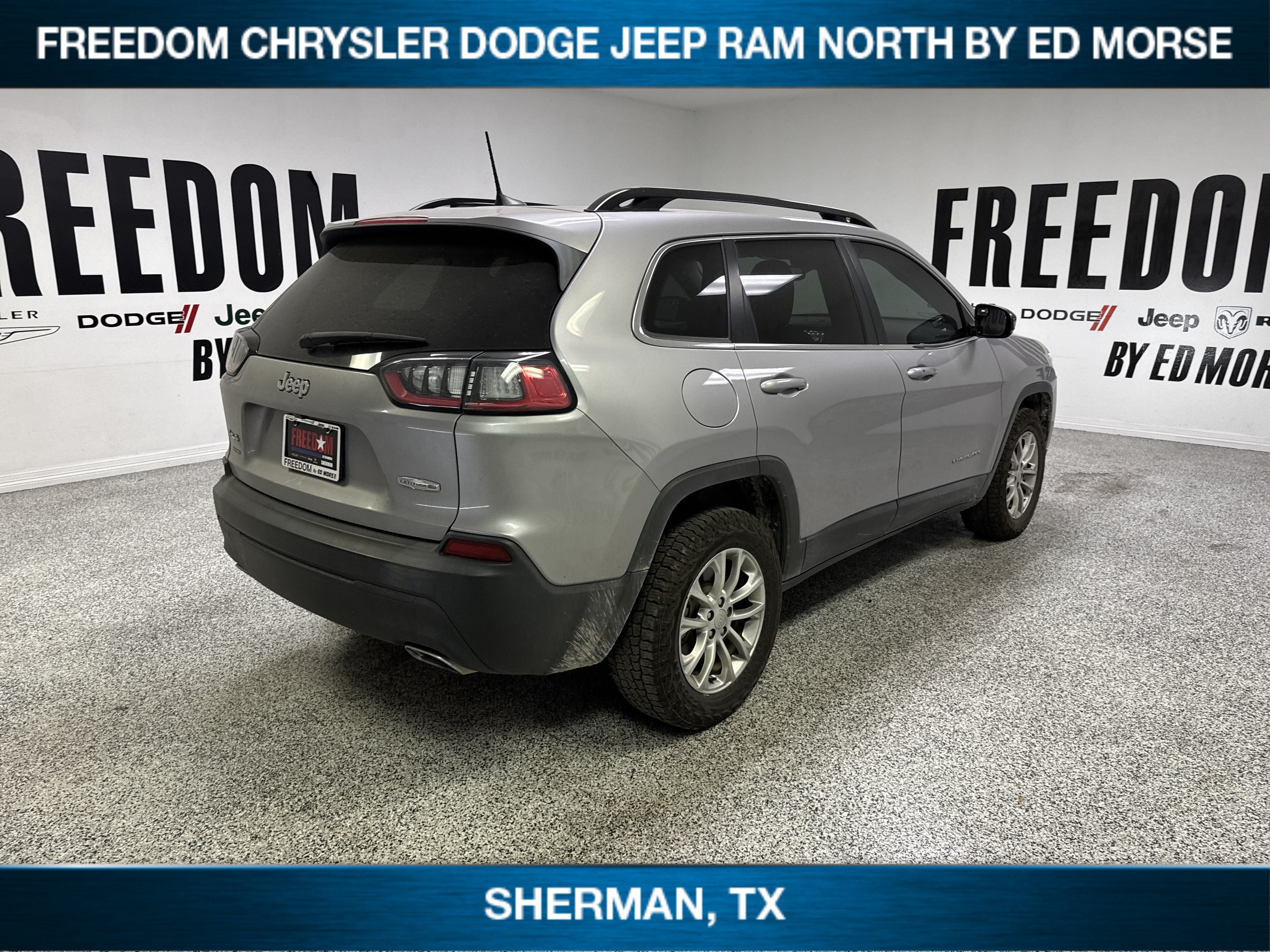 2022 Jeep Cherokee Latitude Lux 4x4