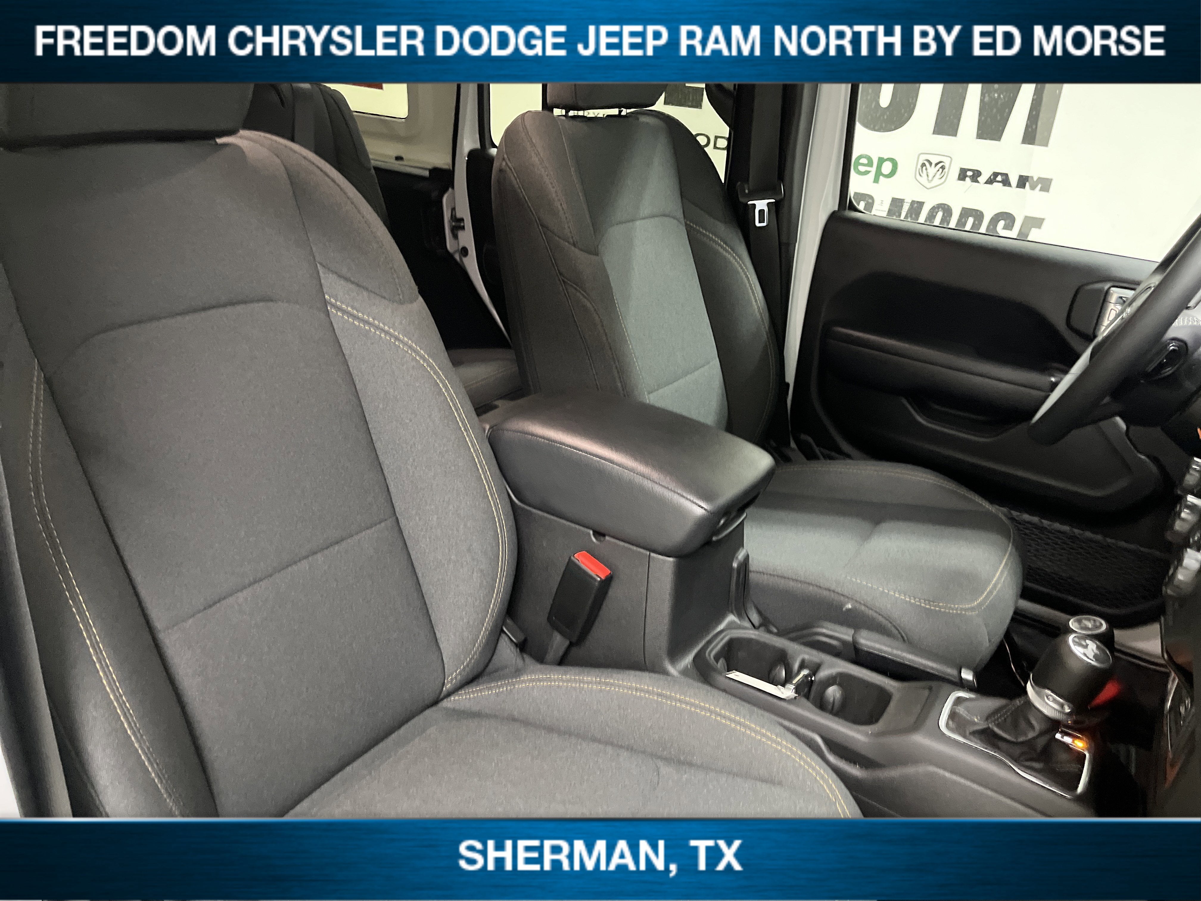 2025 Jeep Wrangler 4-Door Summit 4x4