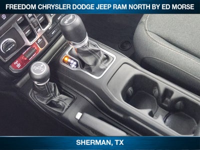 2025 Jeep Wrangler 4-Door Willys 4x4
