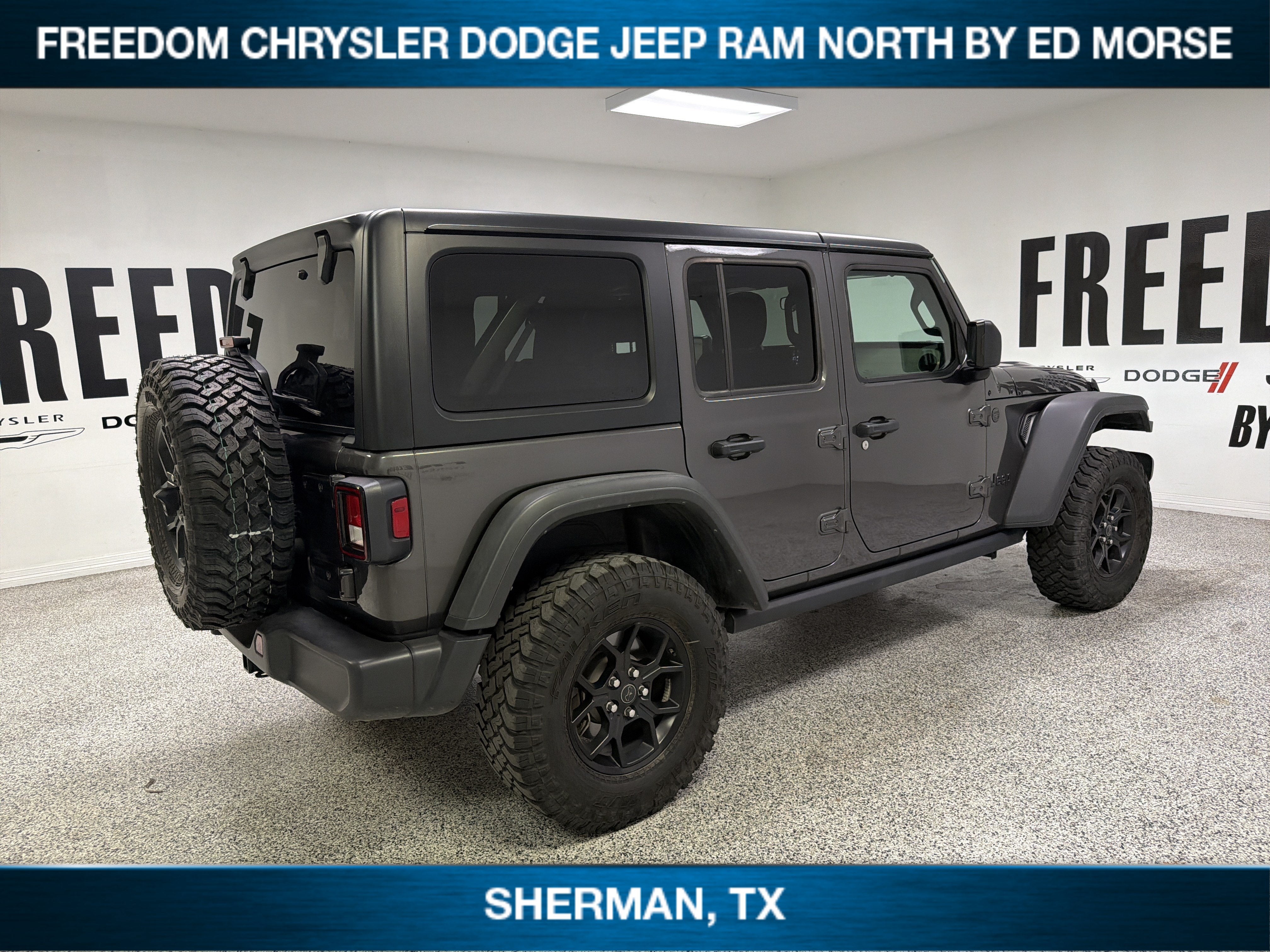 2025 Jeep Wrangler 4-Door Willys 4x4