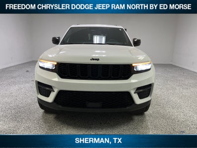 2023 Jeep Grand Cherokee Altitude 4x2