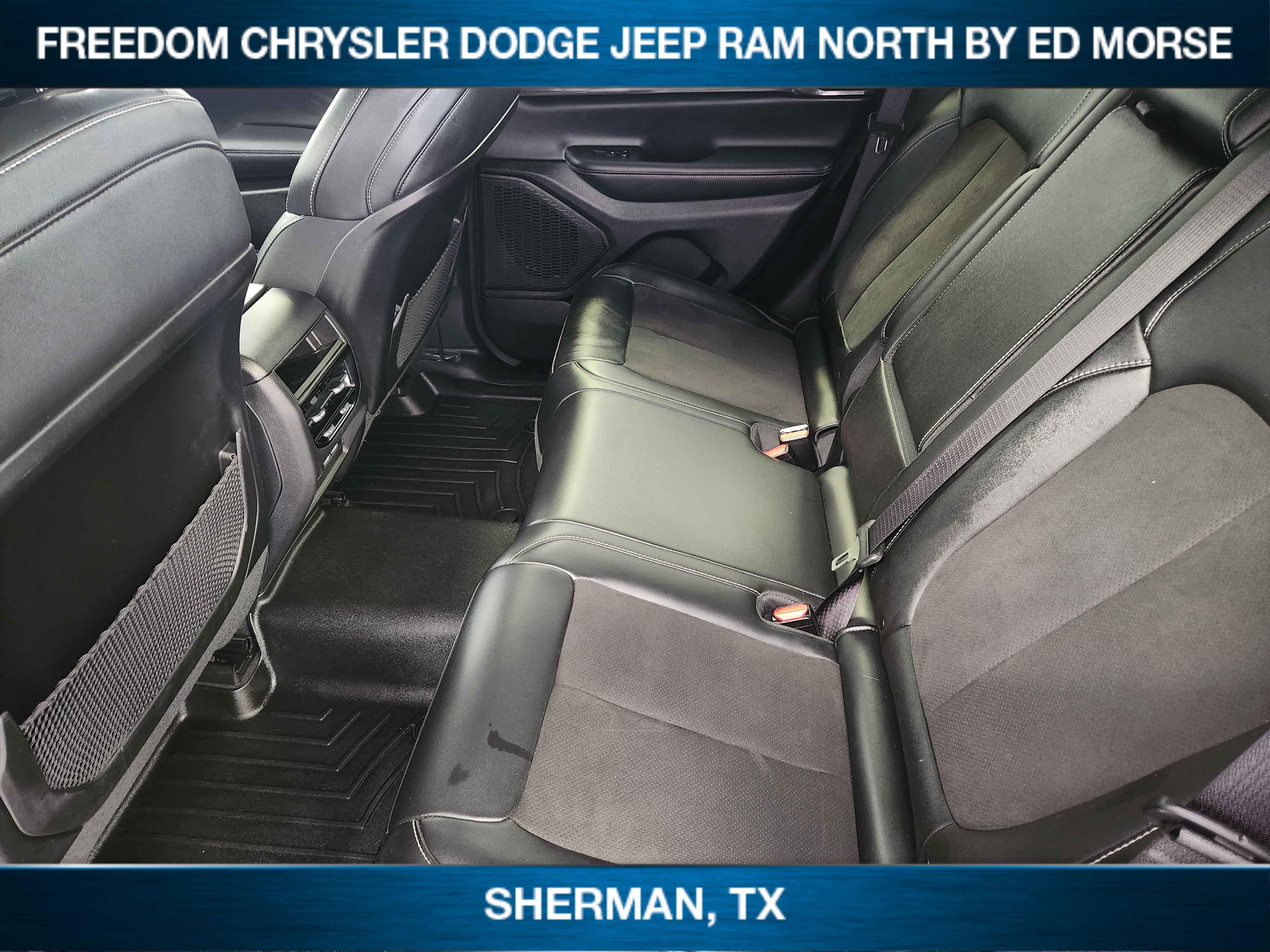 2023 Jeep Grand Cherokee Altitude 4x2