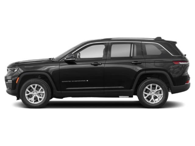 2023 Jeep Grand Cherokee Laredo 4x2