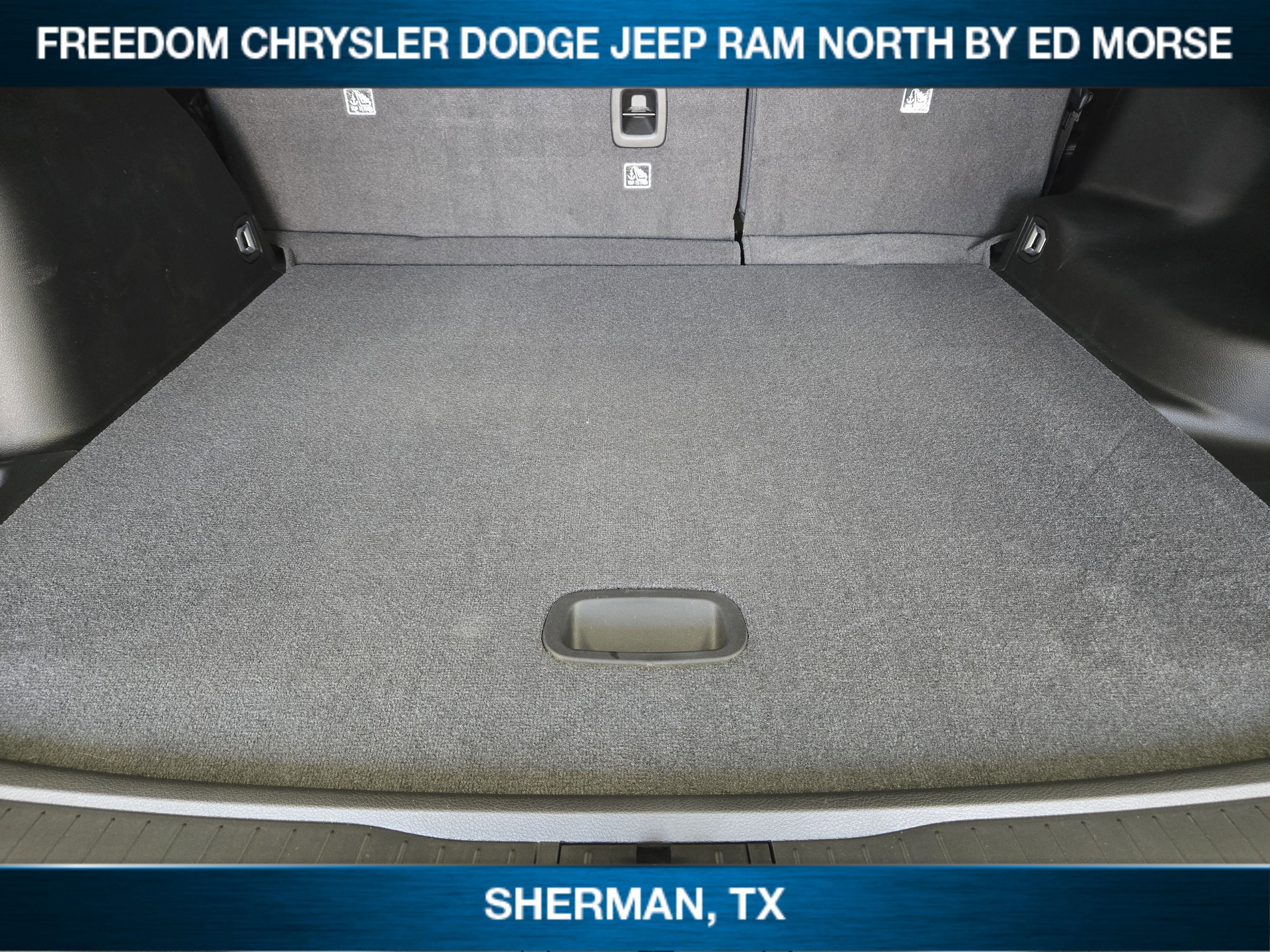 2026 Jeep Grand Cherokee GRAND CHEROKEE LAREDO X 4X2