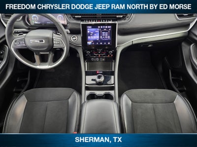 2025 Jeep Grand Cherokee Altitude 4x4