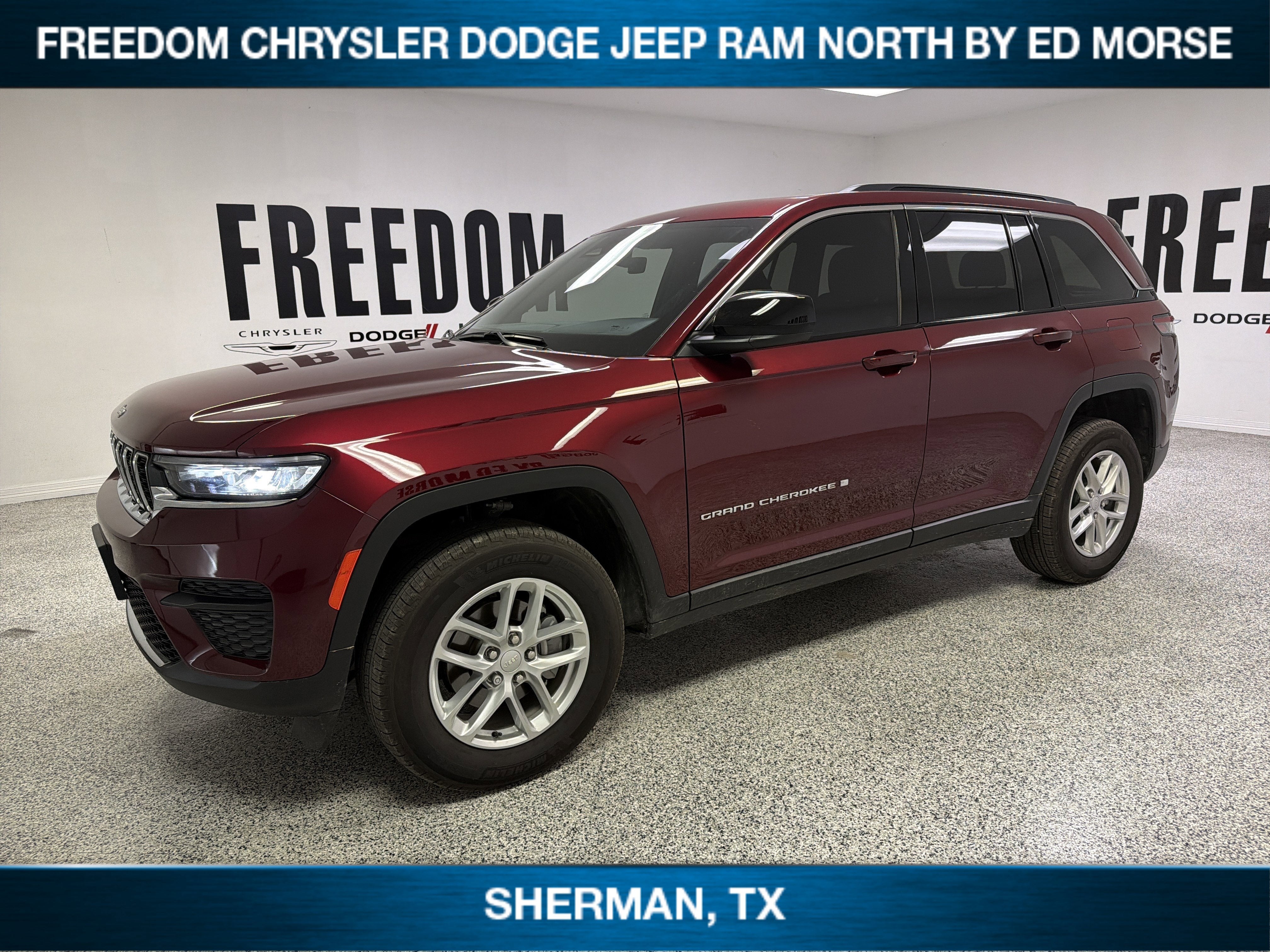 2025 Jeep Grand Cherokee Laredo X 4x4's photo