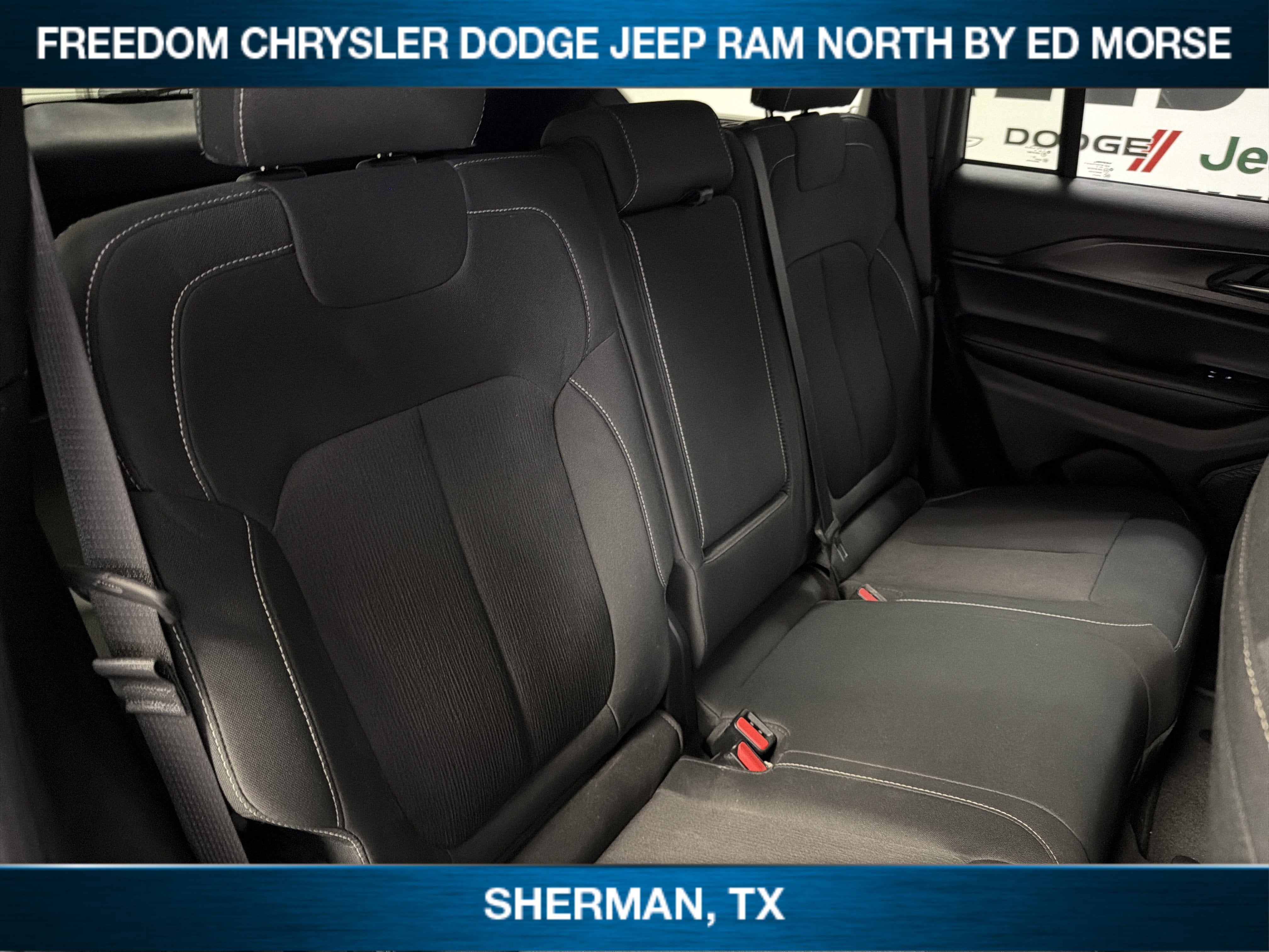 2025 Jeep Grand Cherokee Laredo X 4x4