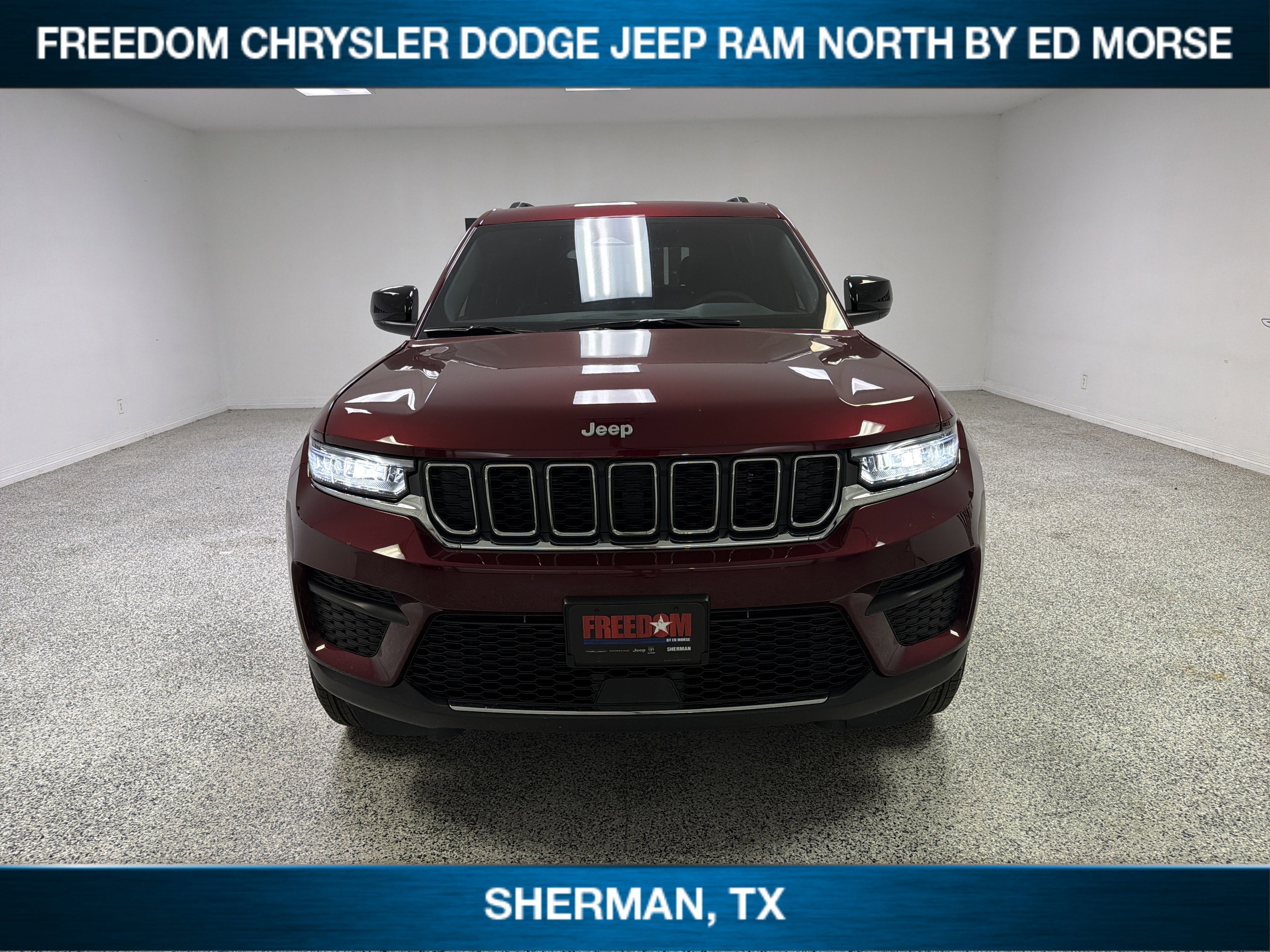2025 Jeep Grand Cherokee Laredo X 4x4
