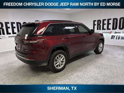 2025 Jeep Grand Cherokee Laredo X 4x4