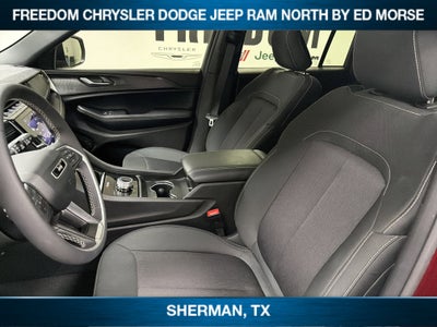 2025 Jeep Grand Cherokee Laredo X 4x4