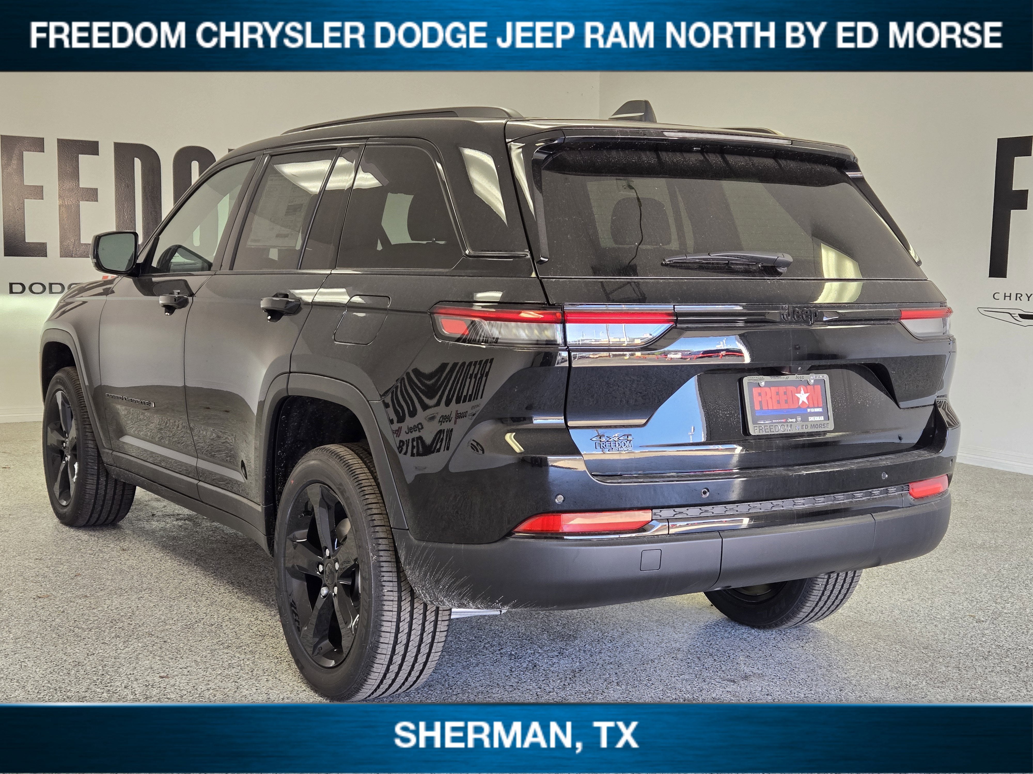 2025 Jeep Grand Cherokee GRAND CHEROKEE ALTITUDE X 4X4