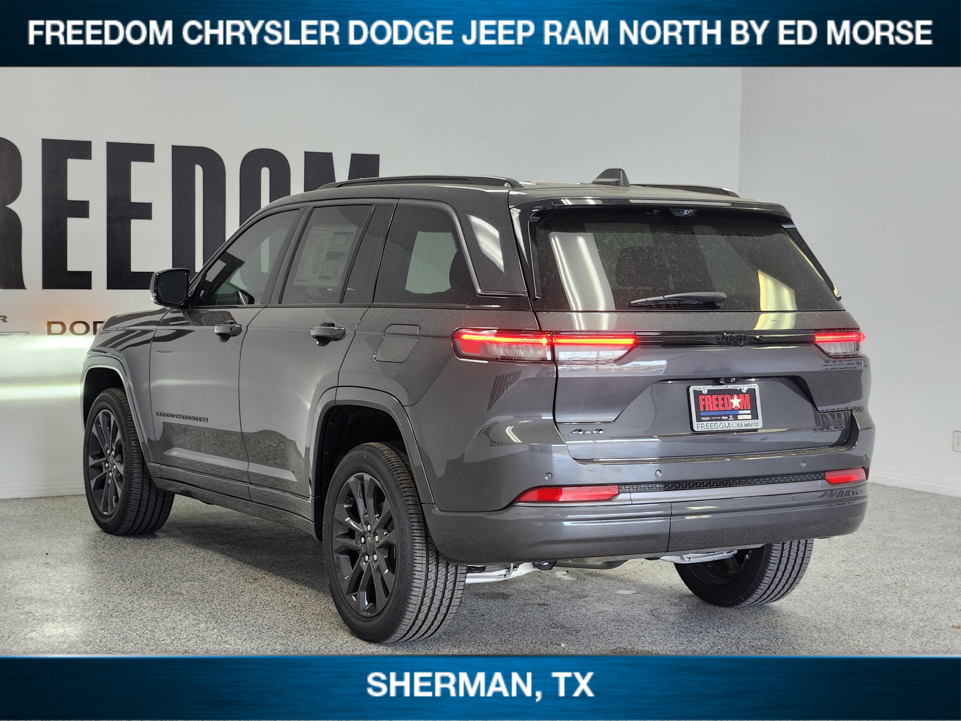 2026 Jeep Grand Cherokee GRAND CHEROKEE LIMITED RESERVE 4X4