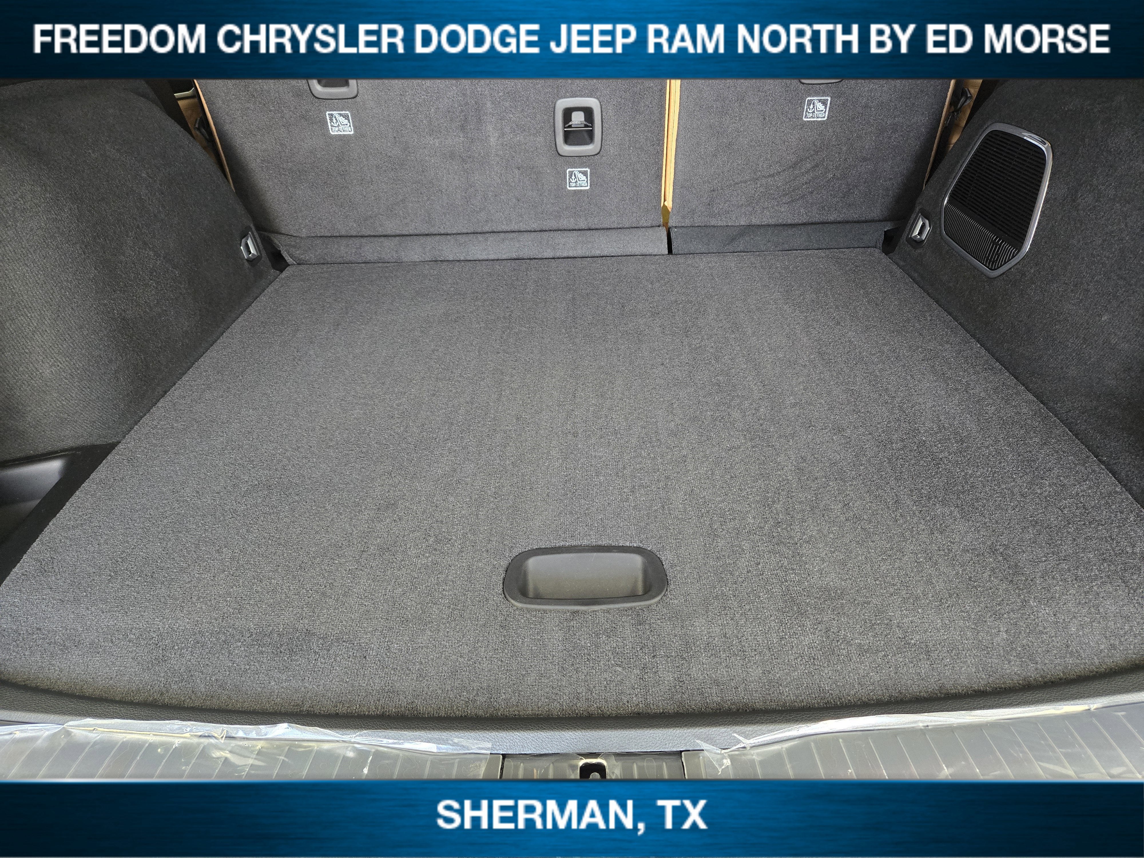 2025 Jeep Grand Cherokee GRAND CHEROKEE SUMMIT RESERVE 4X4