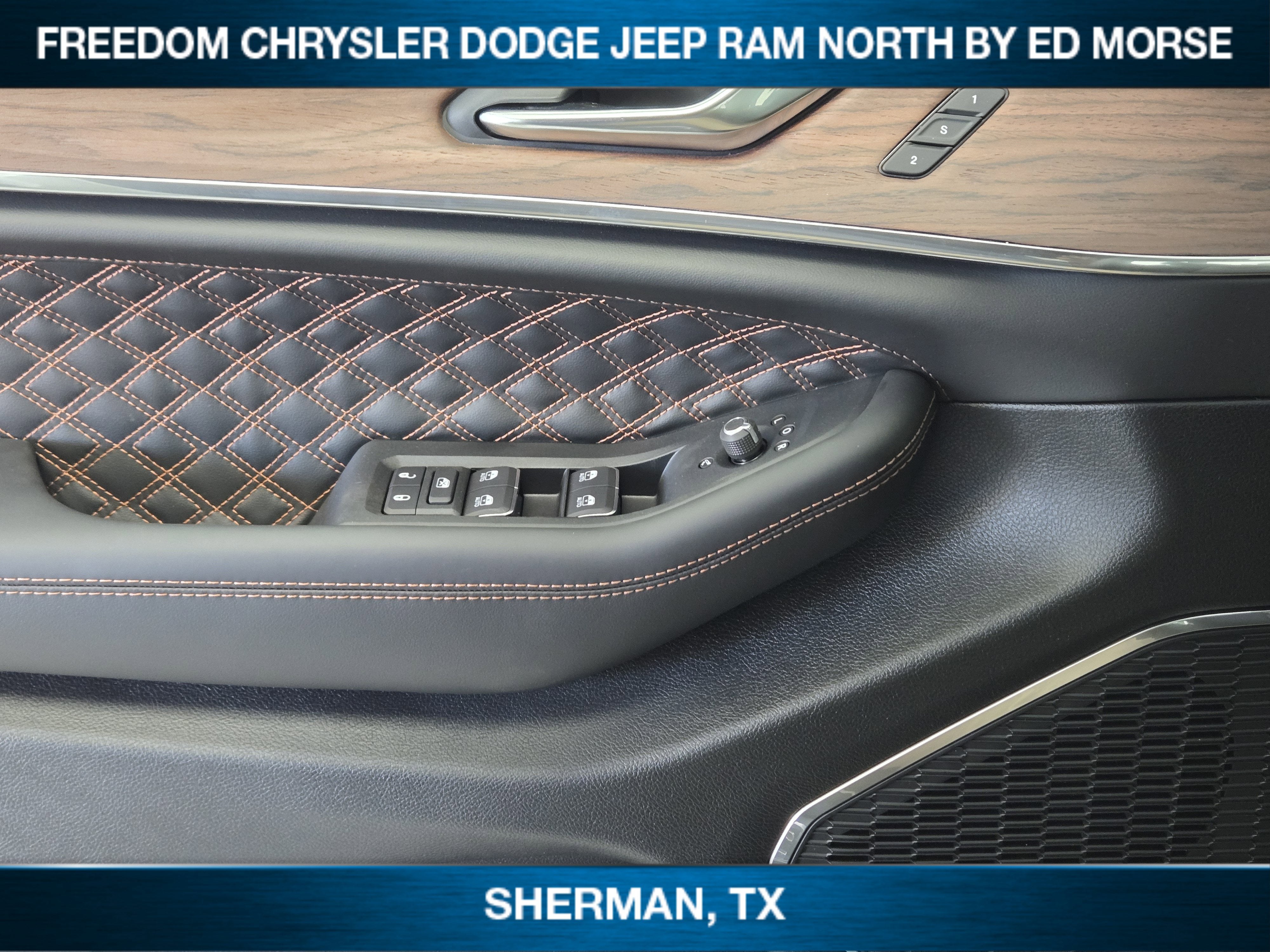 2025 Jeep Grand Cherokee GRAND CHEROKEE SUMMIT 4X4