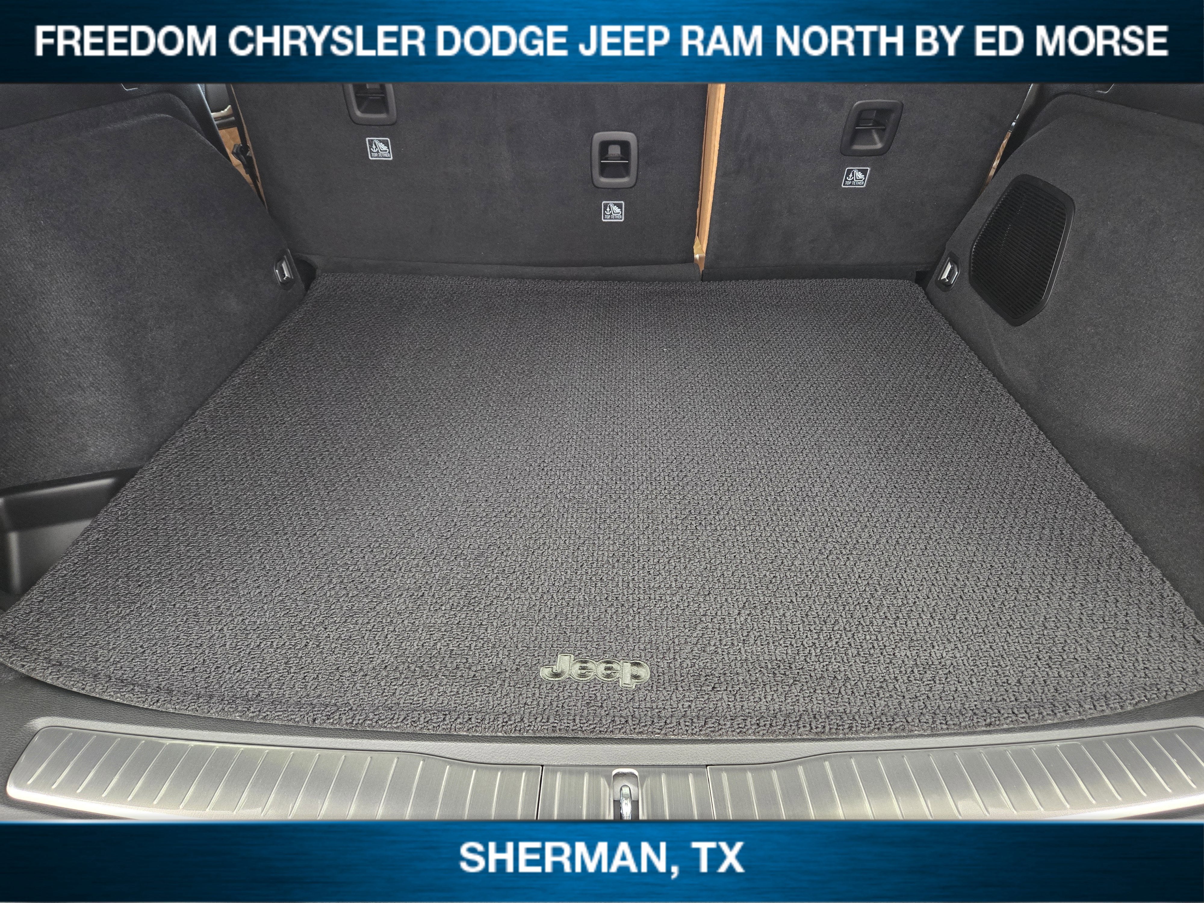 2025 Jeep Grand Cherokee GRAND CHEROKEE SUMMIT 4X4