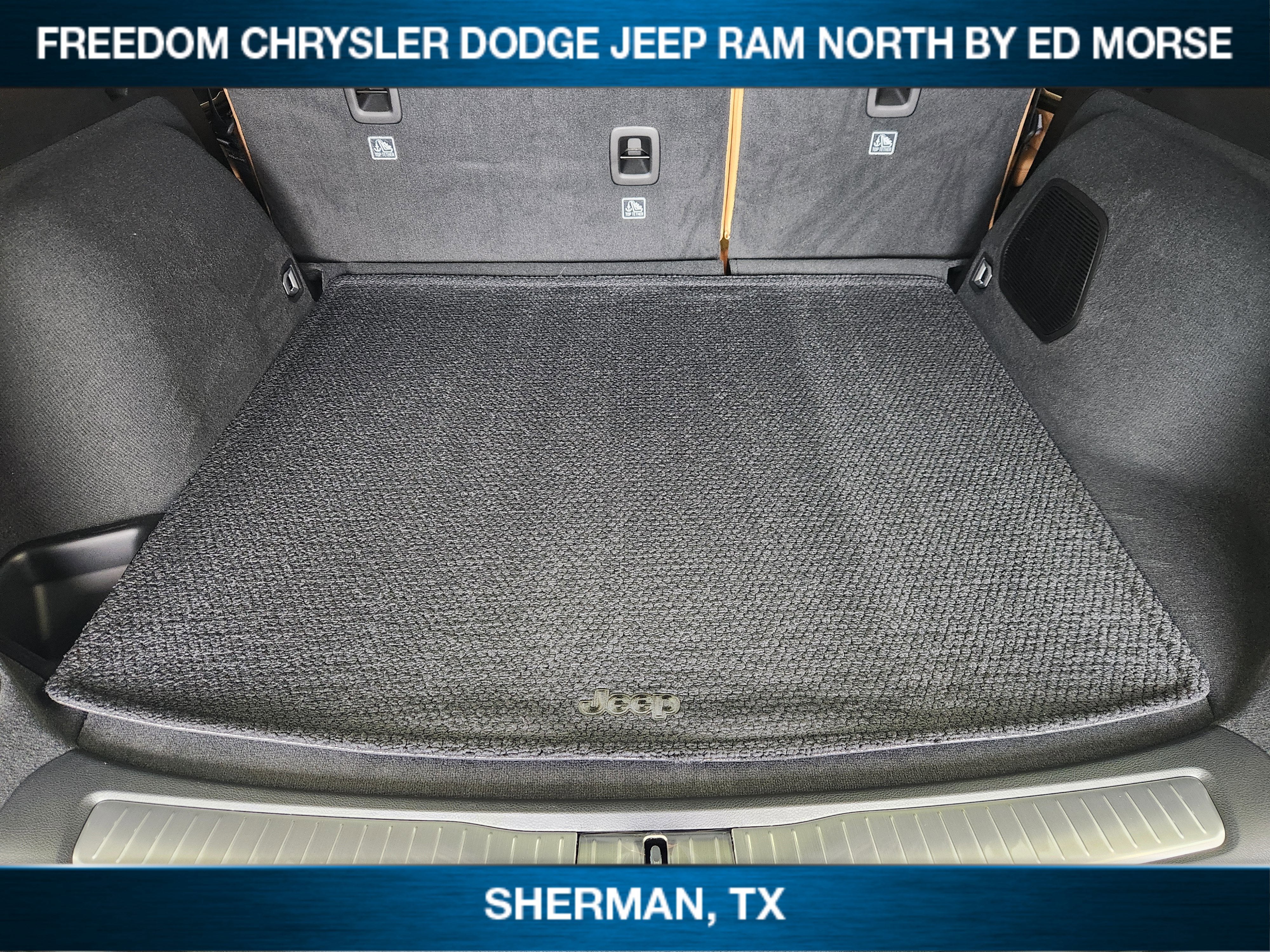 2025 Jeep Grand Cherokee GRAND CHEROKEE SUMMIT 4X4