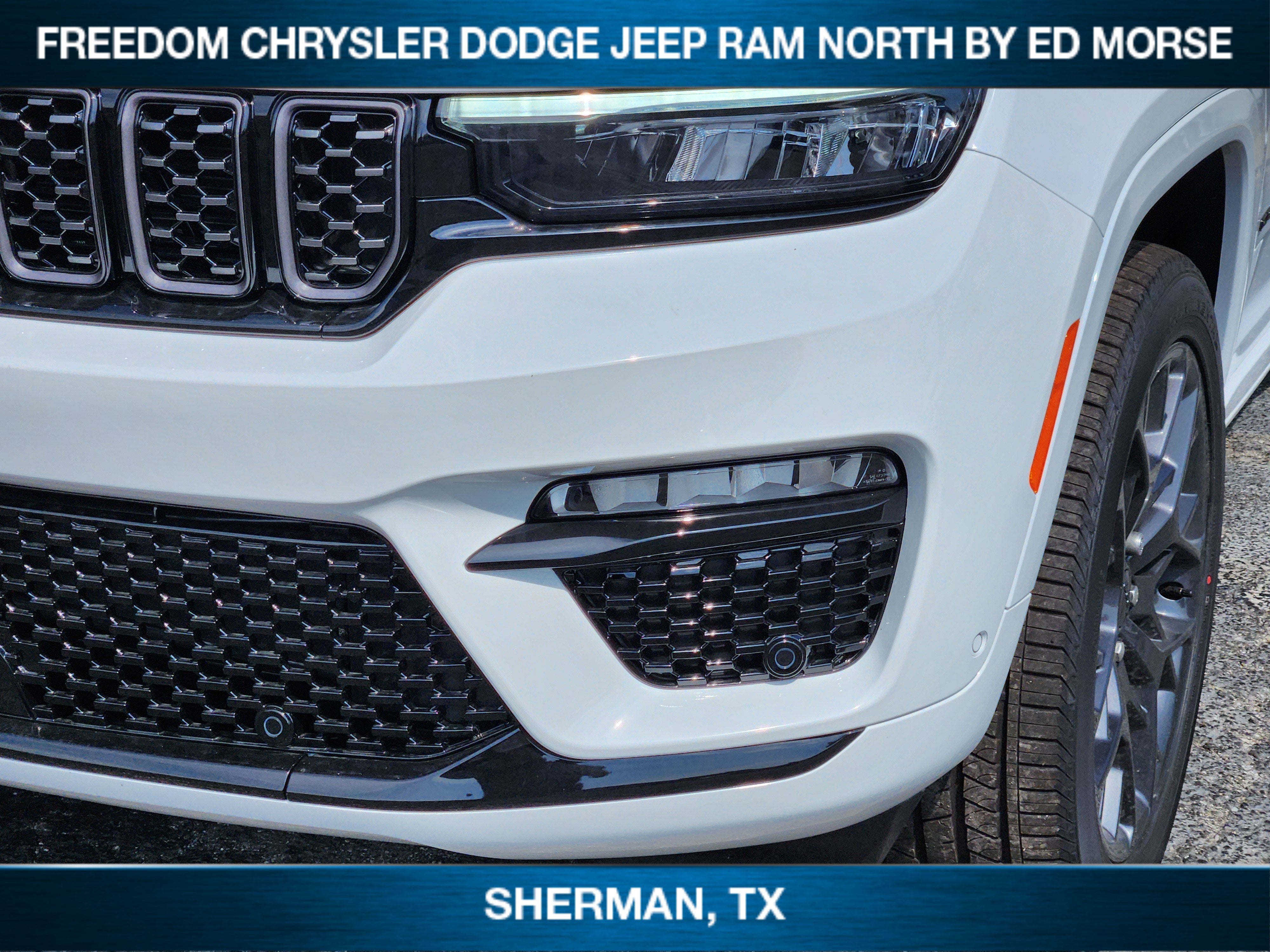 2025 Jeep Grand Cherokee GRAND CHEROKEE SUMMIT 4X4