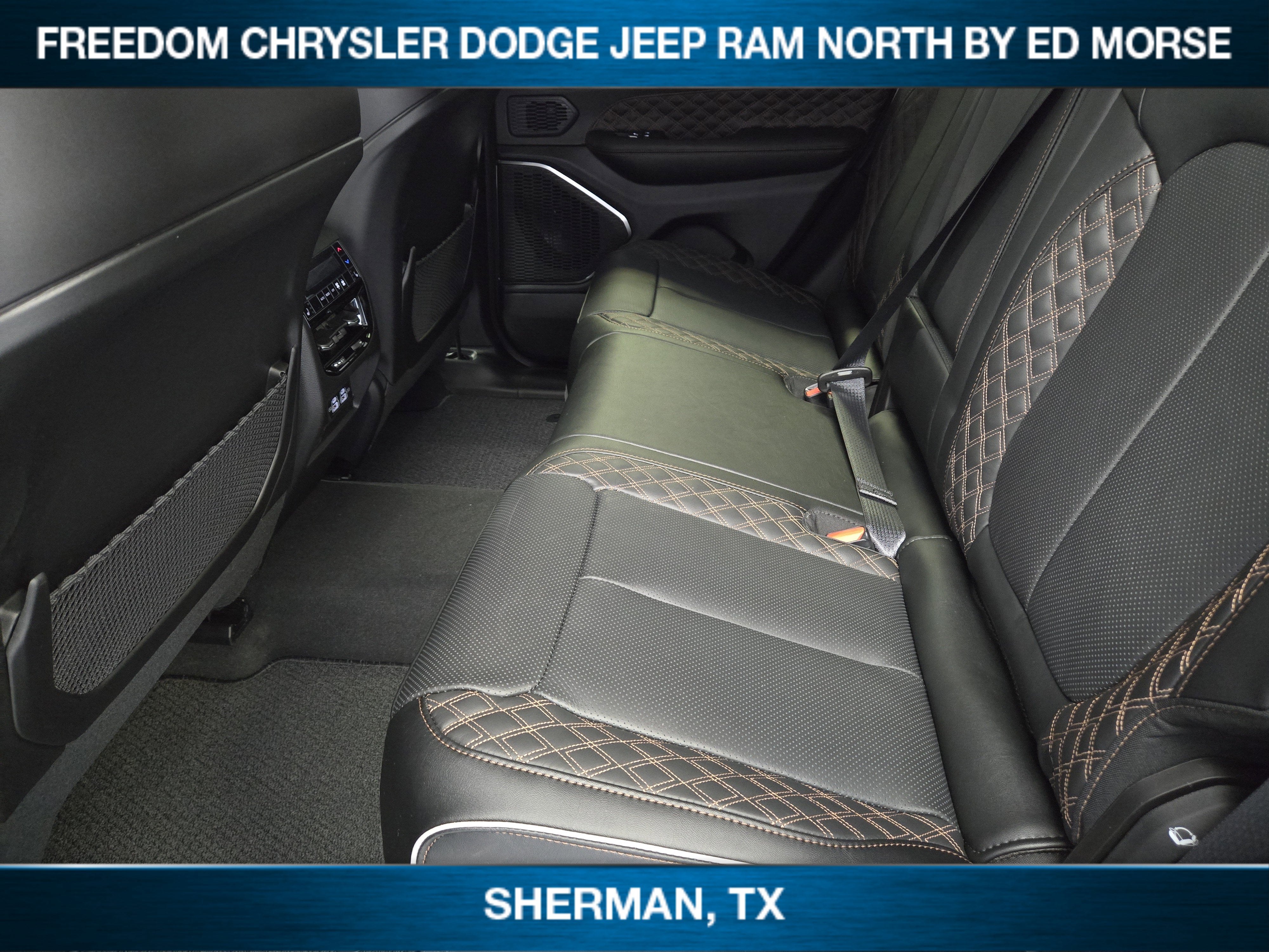 2025 Jeep Grand Cherokee GRAND CHEROKEE SUMMIT 4X4