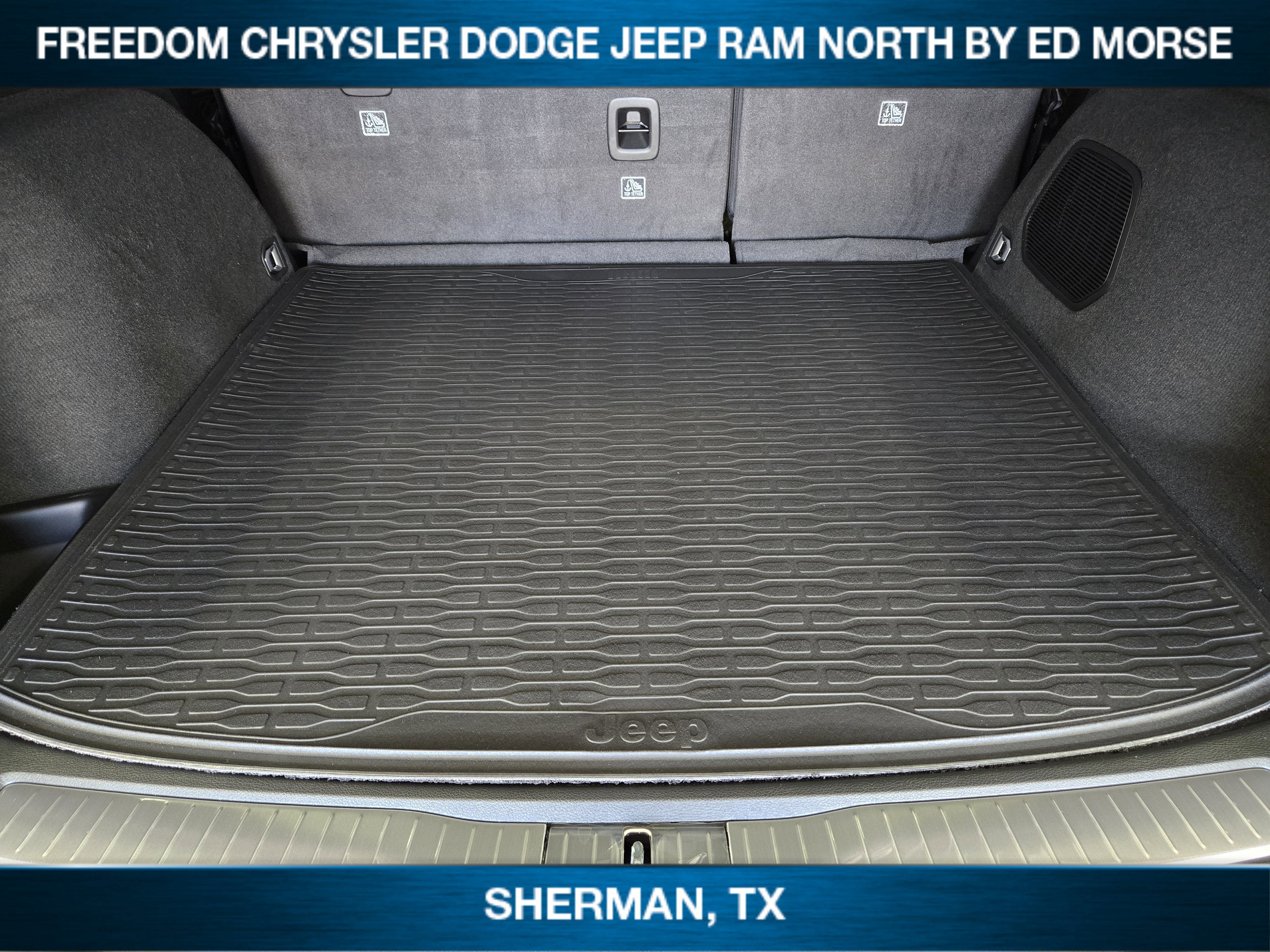 2025 Jeep Grand Cherokee GRAND CHEROKEE SUMMIT 4X4