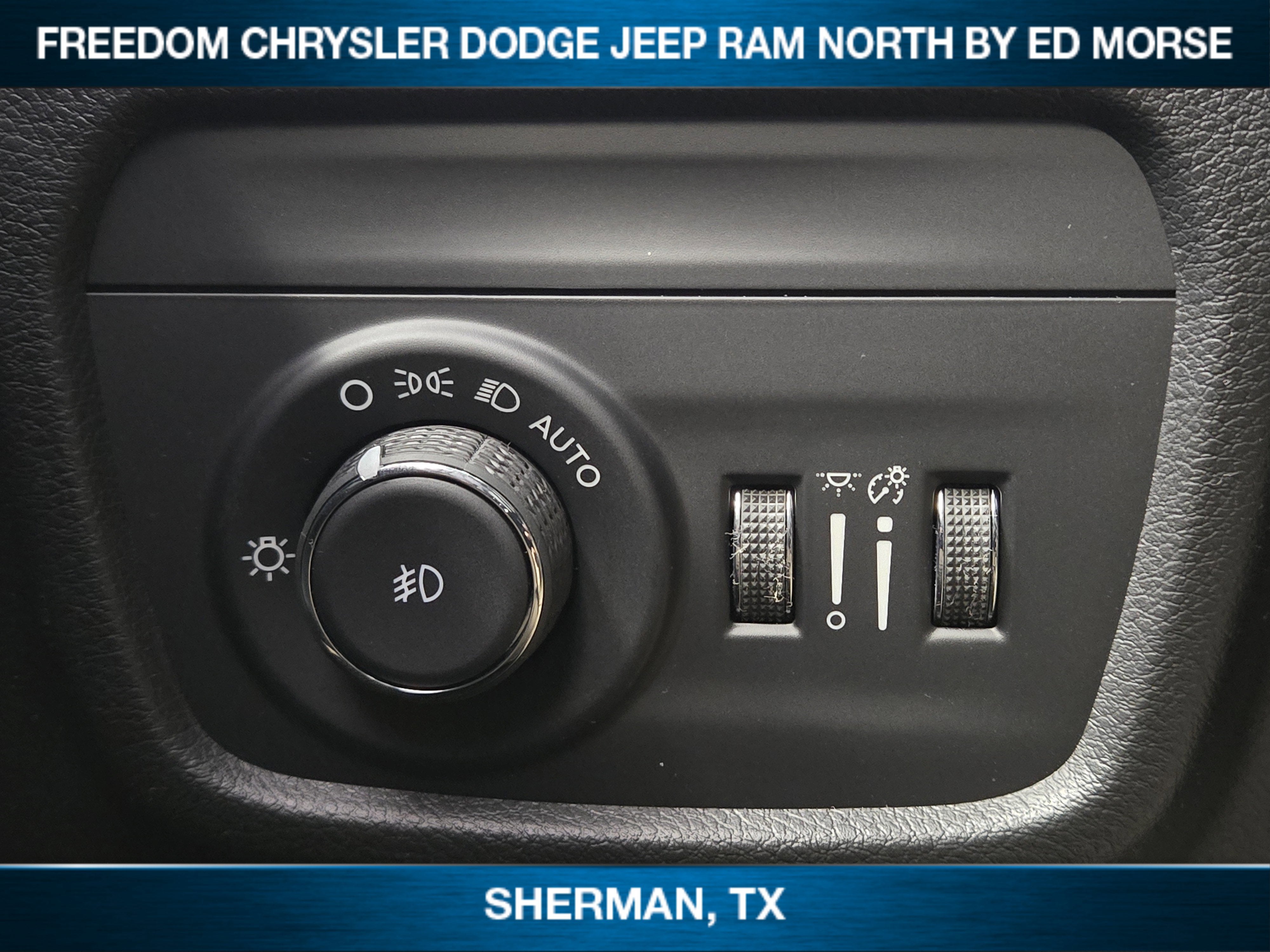 2025 Jeep Grand Cherokee GRAND CHEROKEE SUMMIT 4X4