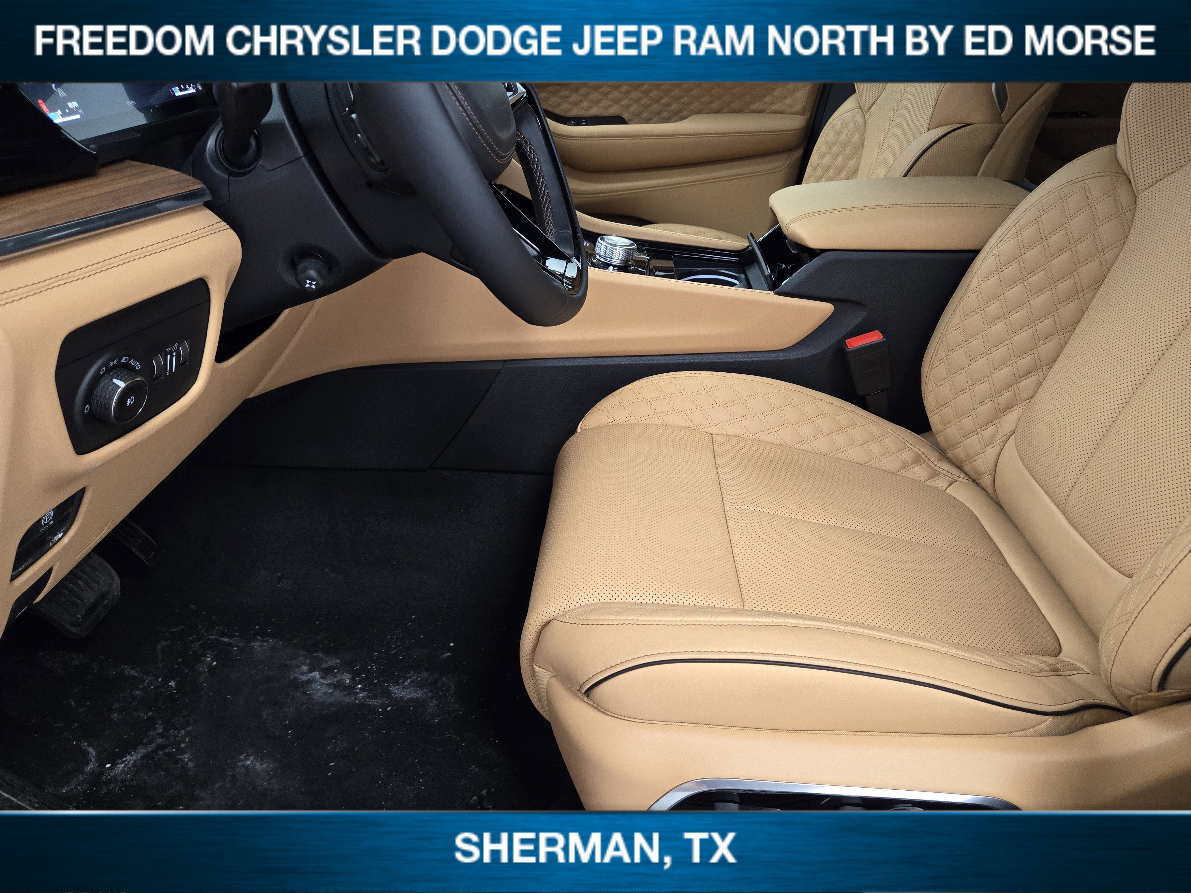 2026 Jeep Grand Cherokee GRAND CHEROKEE SUMMIT 4X4