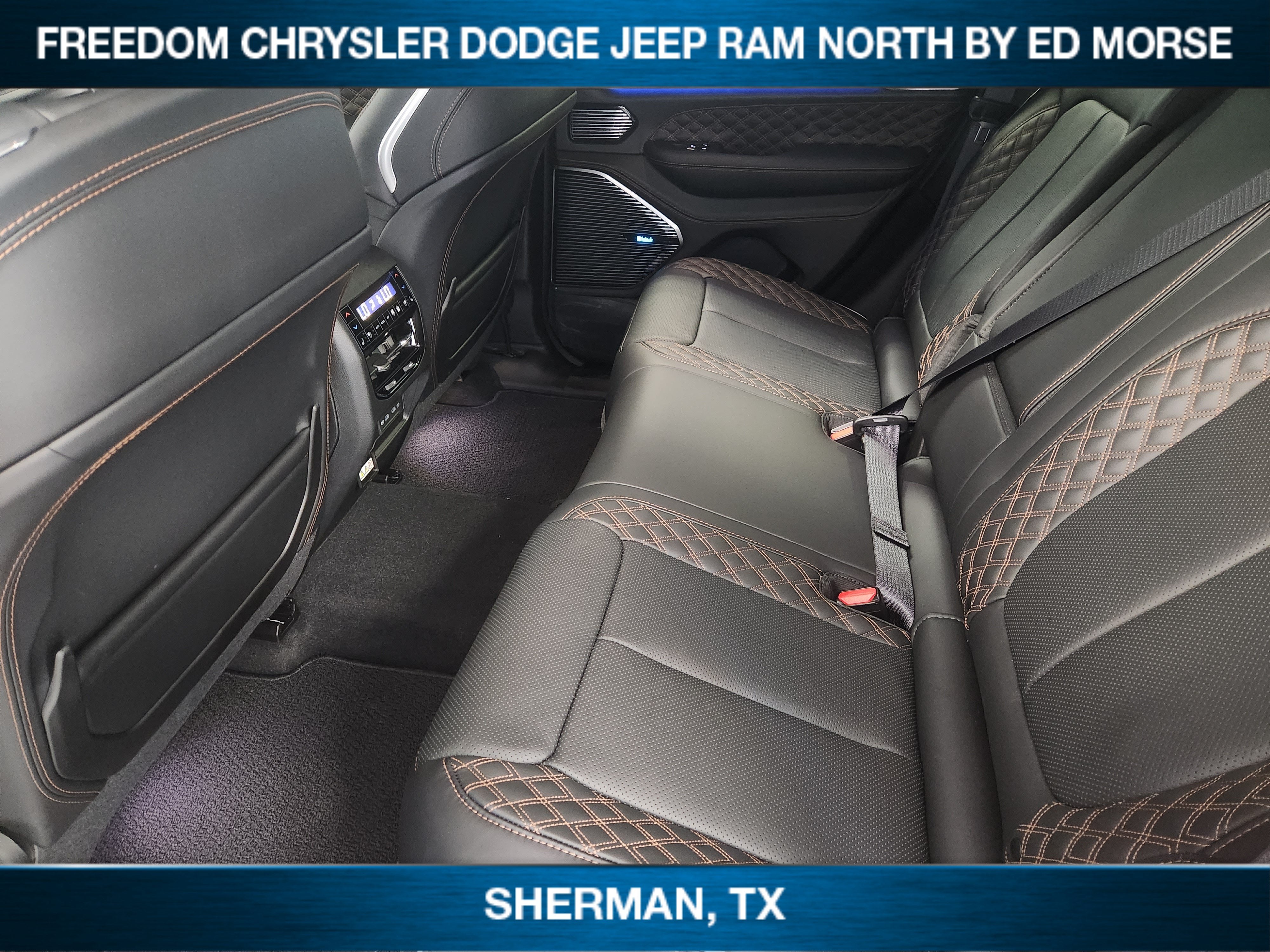 2027 Jeep Grand Cherokee GRAND CHEROKEE SUMMIT 4X4