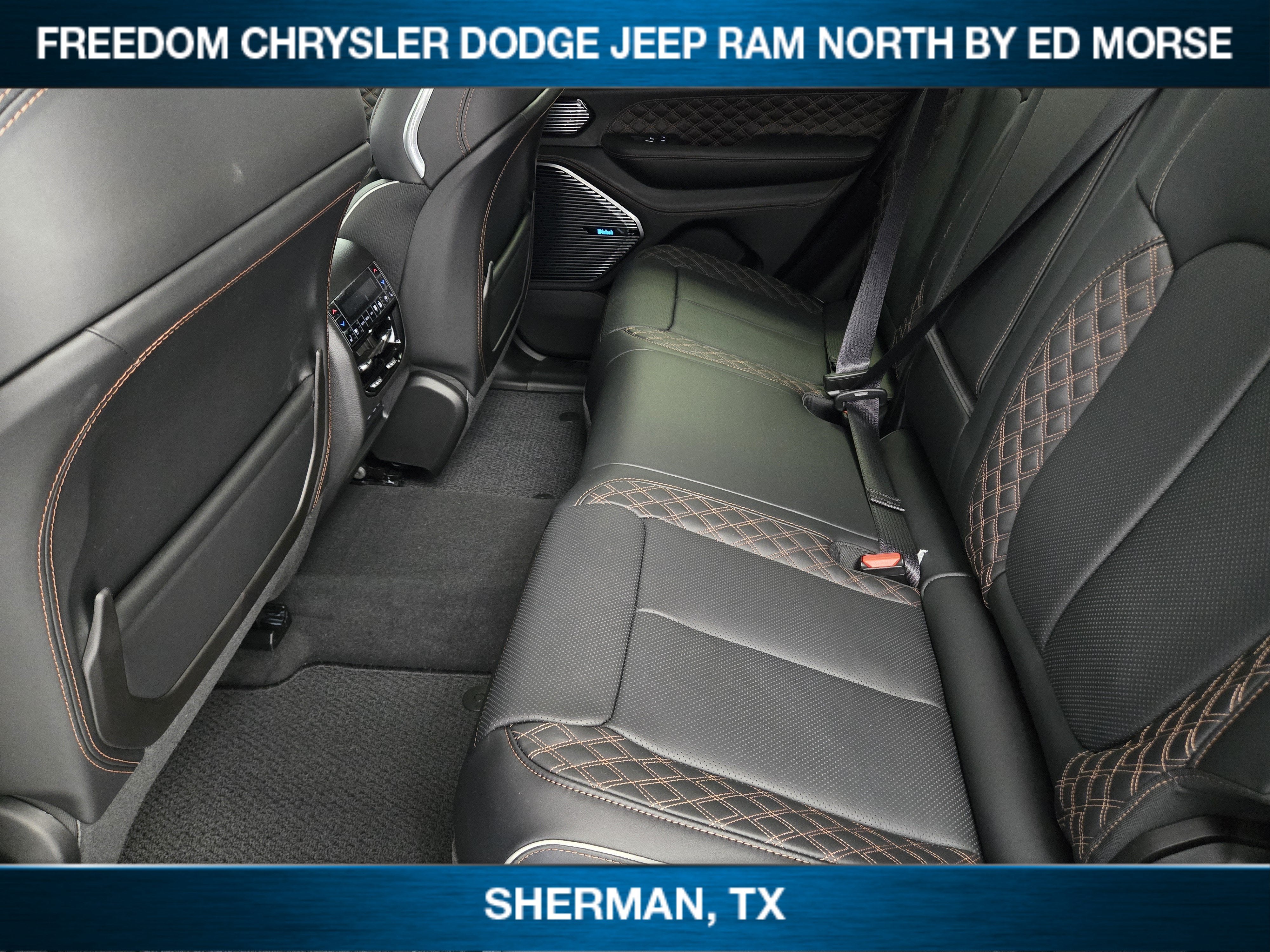 2026 Jeep Grand Cherokee GRAND CHEROKEE SUMMIT 4X4