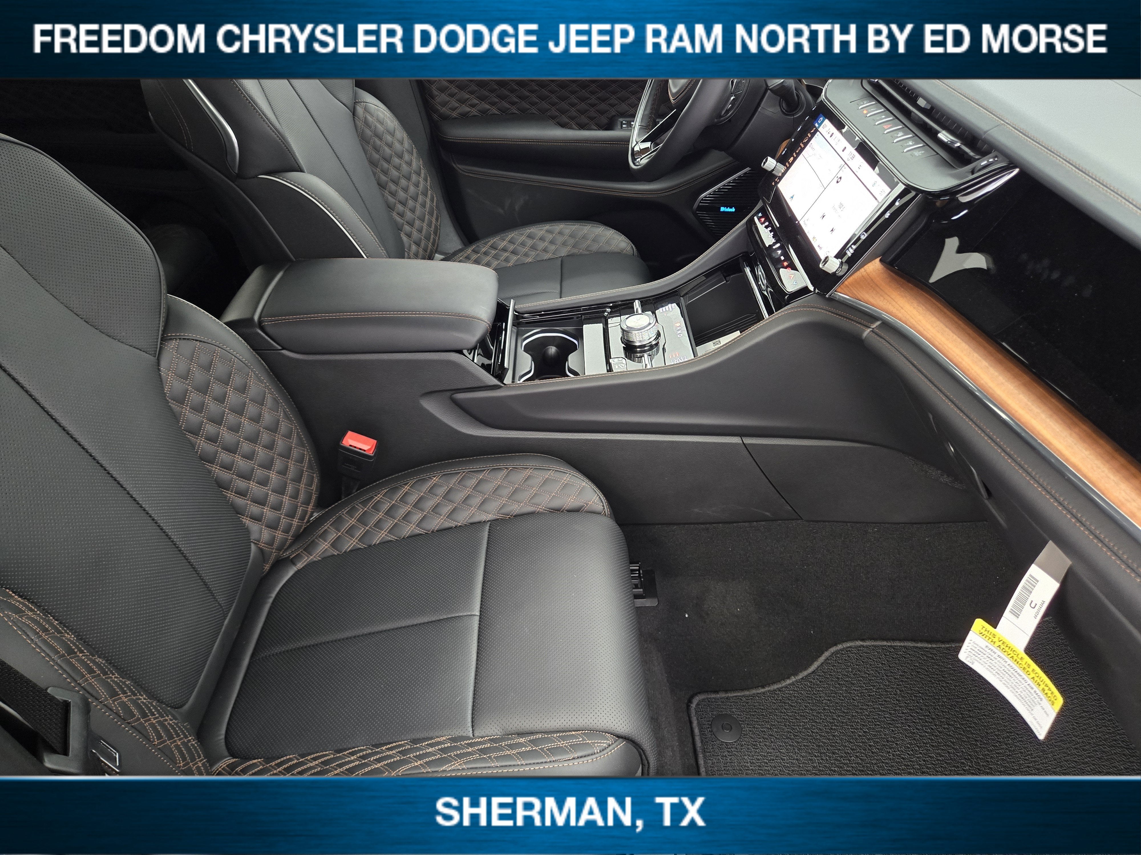2026 Jeep Grand Cherokee GRAND CHEROKEE SUMMIT 4X4