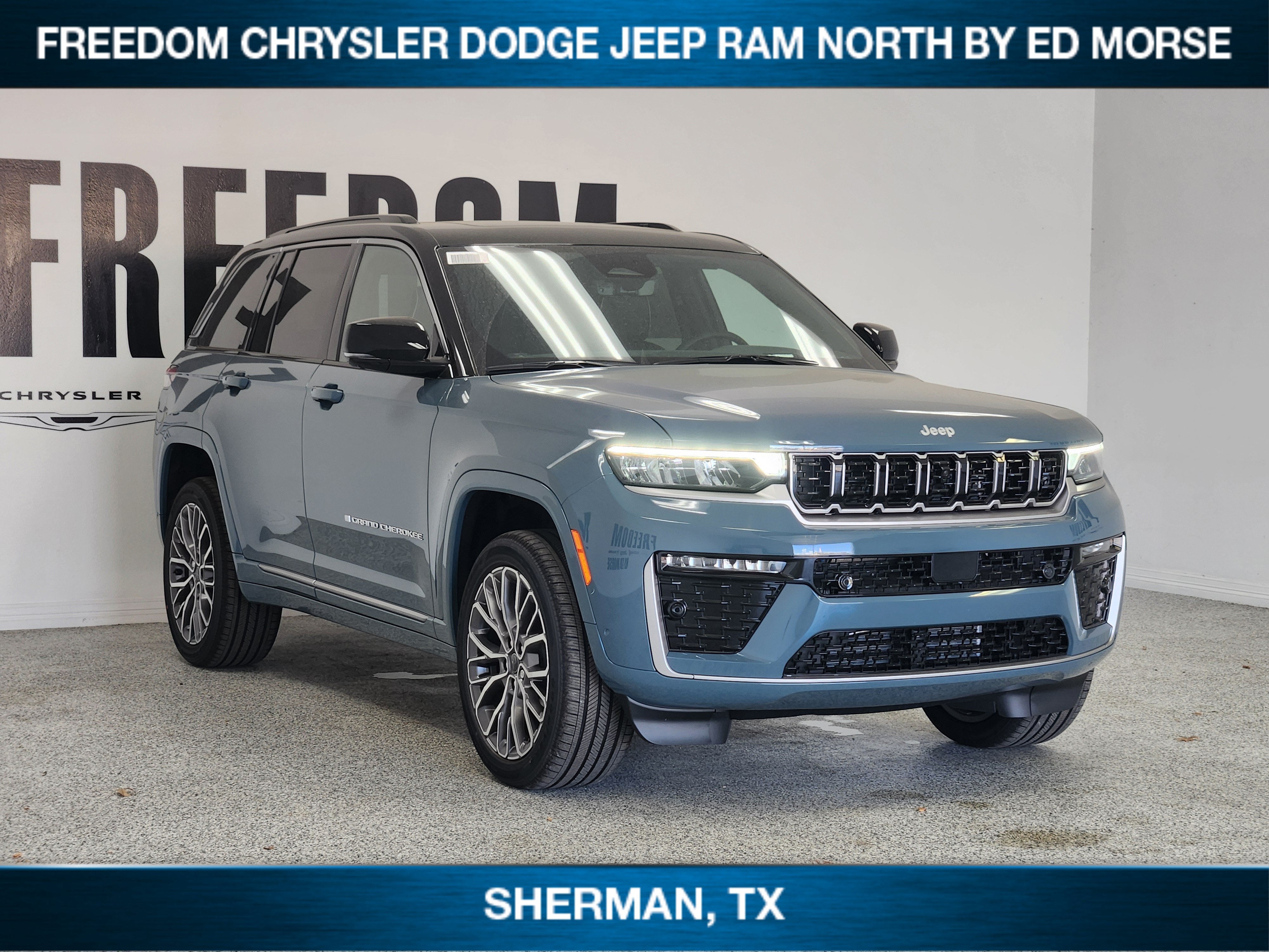 2027 Jeep Grand Cherokee Summit