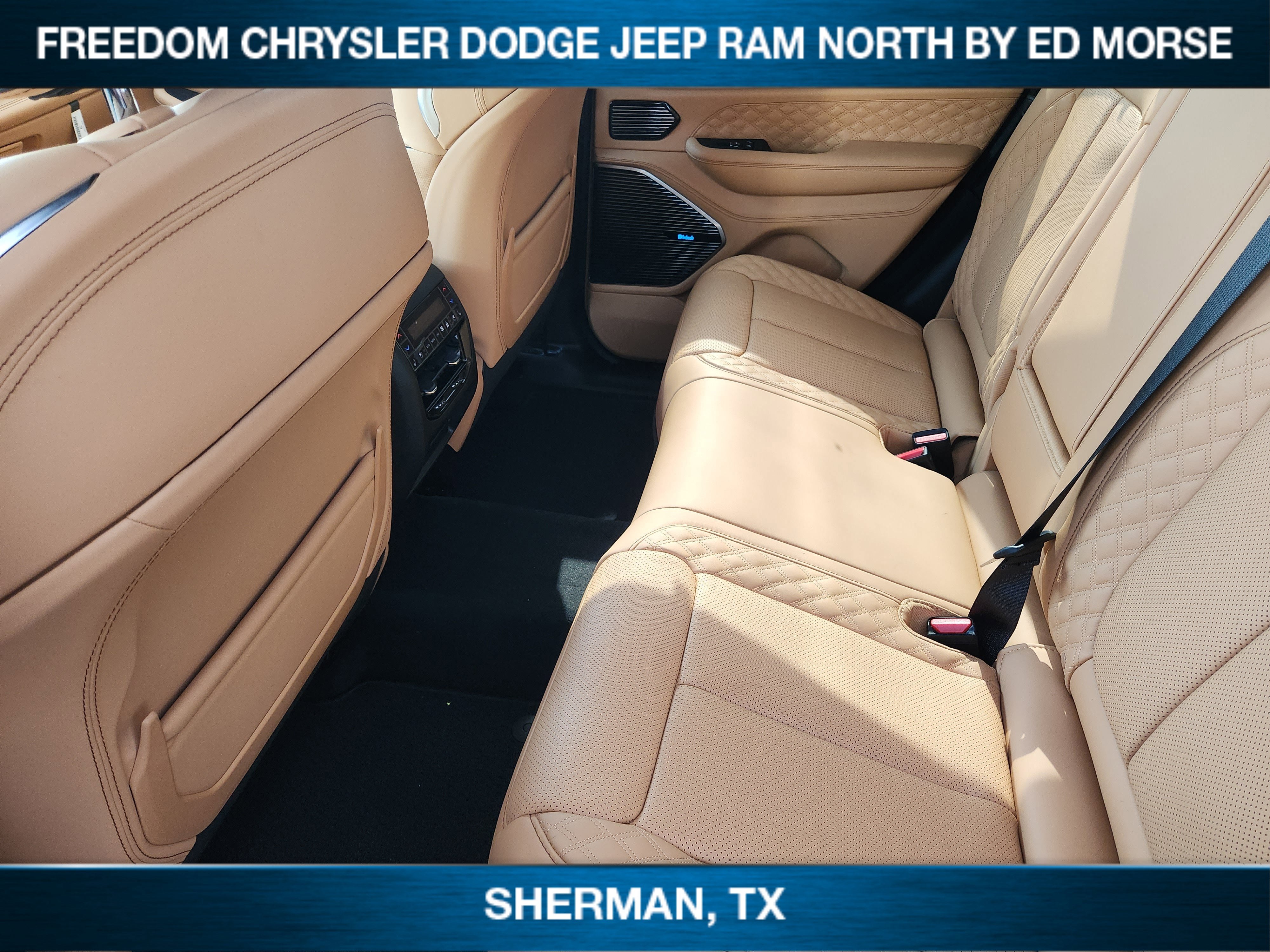 2026 Jeep Grand Cherokee GRAND CHEROKEE SUMMIT 4X4