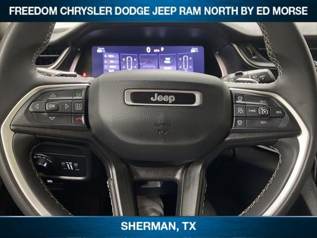 2023 Jeep Grand Cherokee L Laredo 4x2