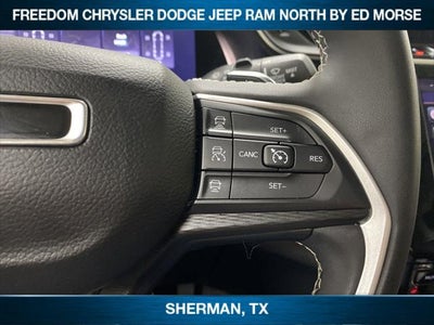 2023 Jeep Grand Cherokee L Laredo 4x2