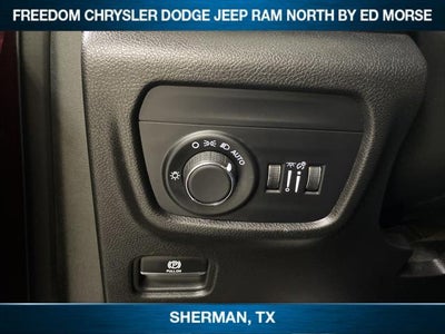 2023 Jeep Grand Cherokee L Laredo 4x2