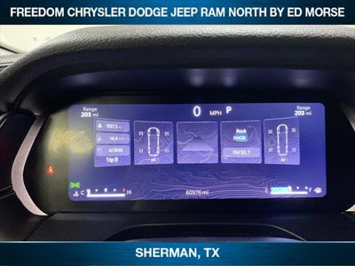 2023 Jeep Grand Cherokee L Laredo 4x2