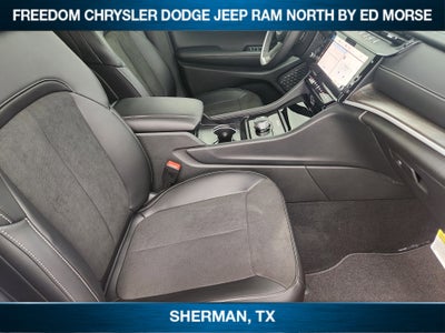 2026 Jeep Grand Cherokee GRAND CHEROKEE L LAREDO ALTITUDE 4X2