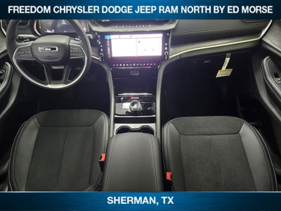2026 Jeep Grand Cherokee GRAND CHEROKEE L LAREDO ALTITUDE 4X2