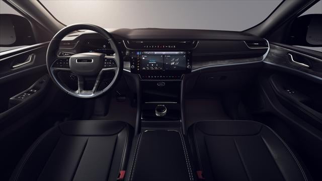 2026 Jeep Grand Cherokee GRAND CHEROKEE L LAREDO ALTITUDE 4X2