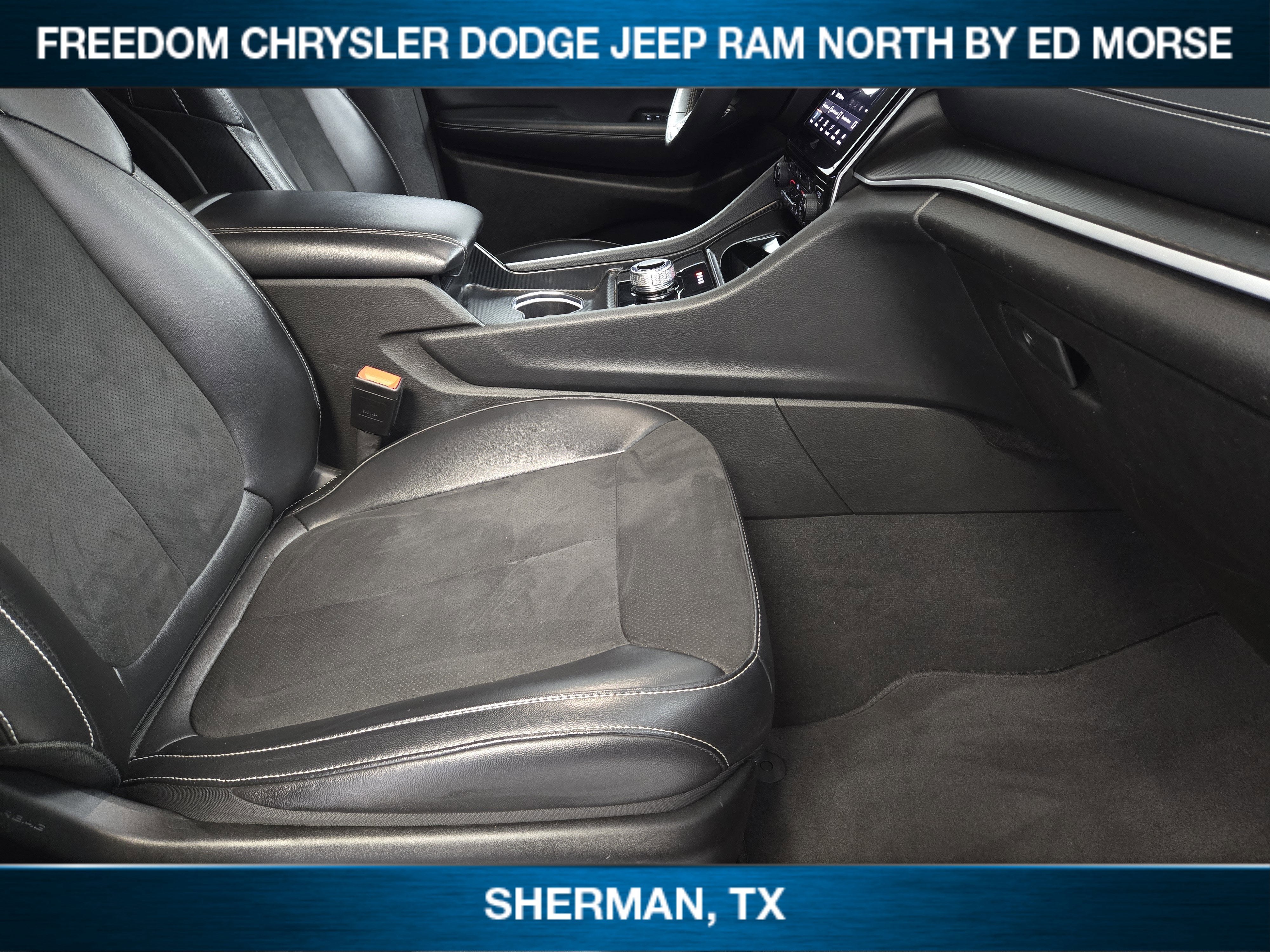 2024 Jeep Grand Cherokee L Altitude 4x4