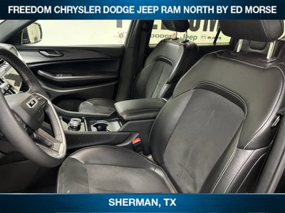 2024 Jeep Grand Cherokee L Altitude 4x4