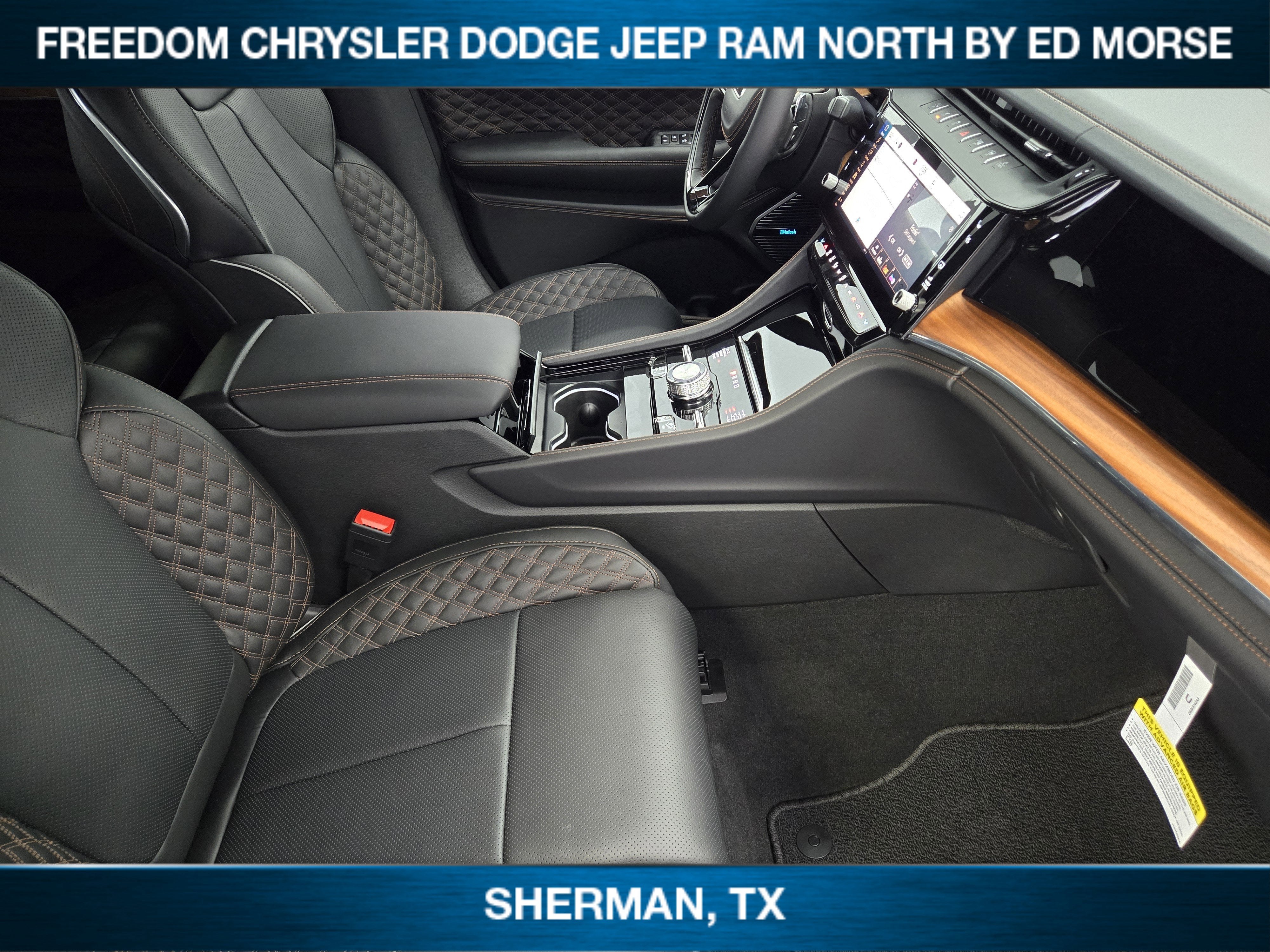 2026 Jeep Grand Cherokee GRAND CHEROKEE L SUMMIT 4X4