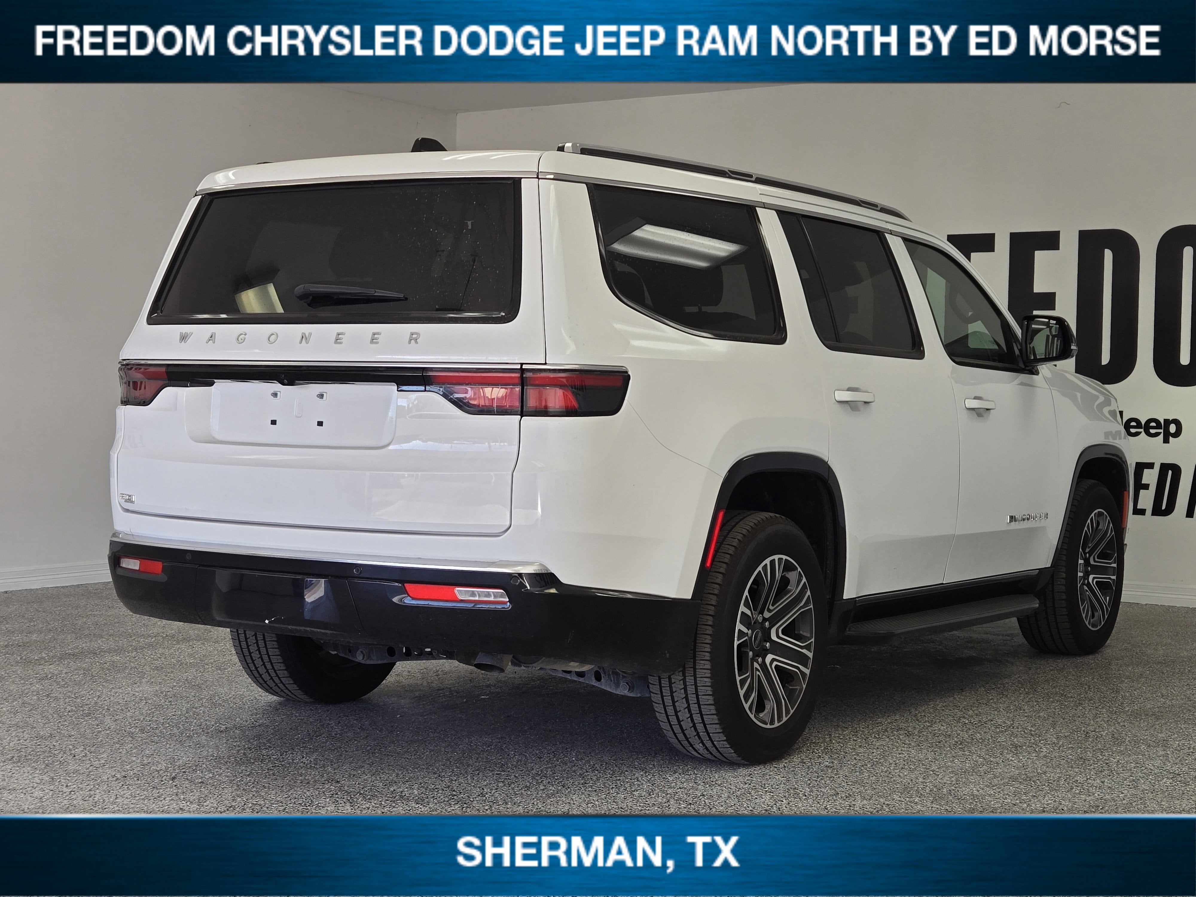 2025 Jeep Wagoneer WAGONEER 4X2