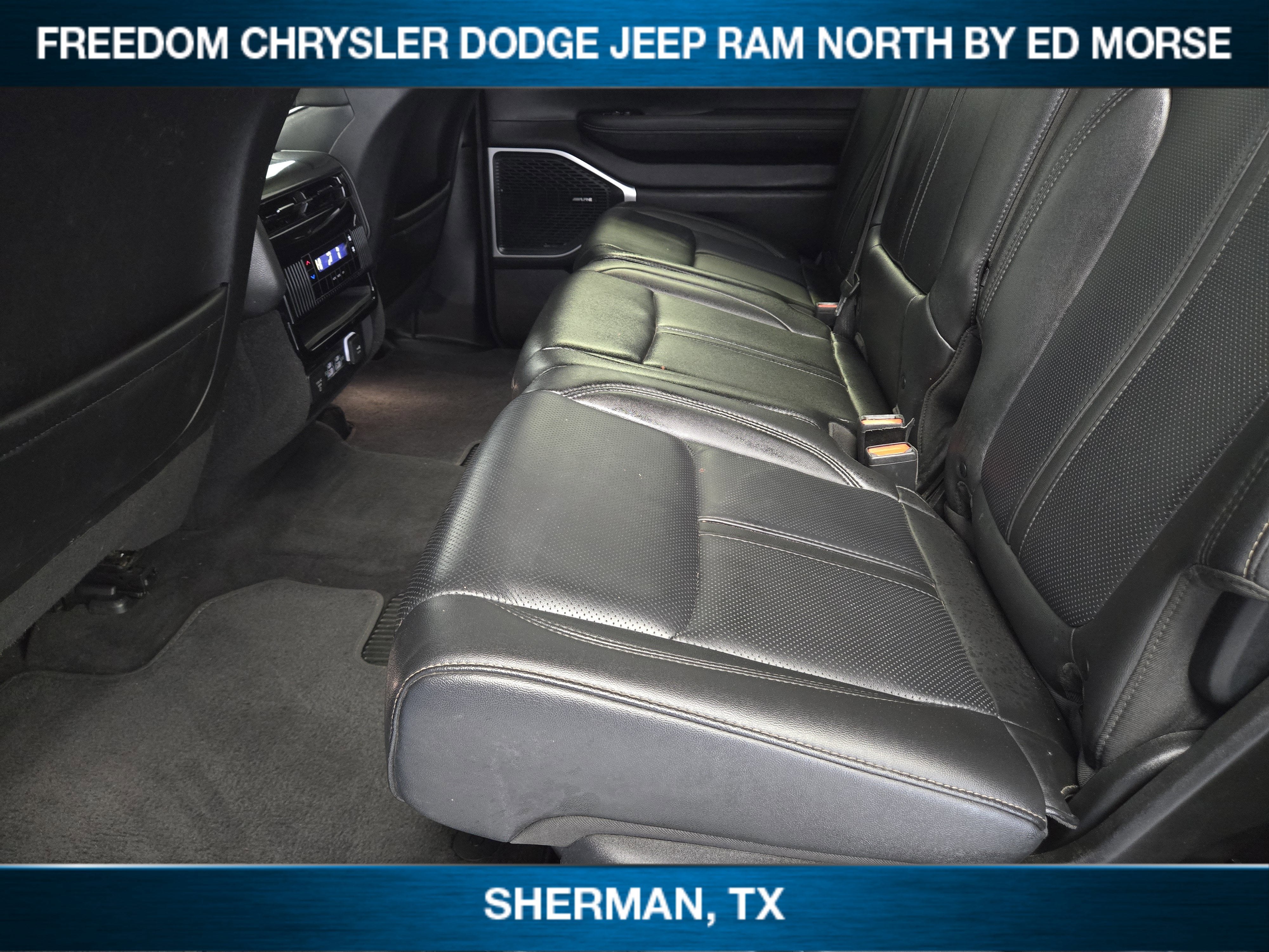 2024 Jeep Wagoneer Base