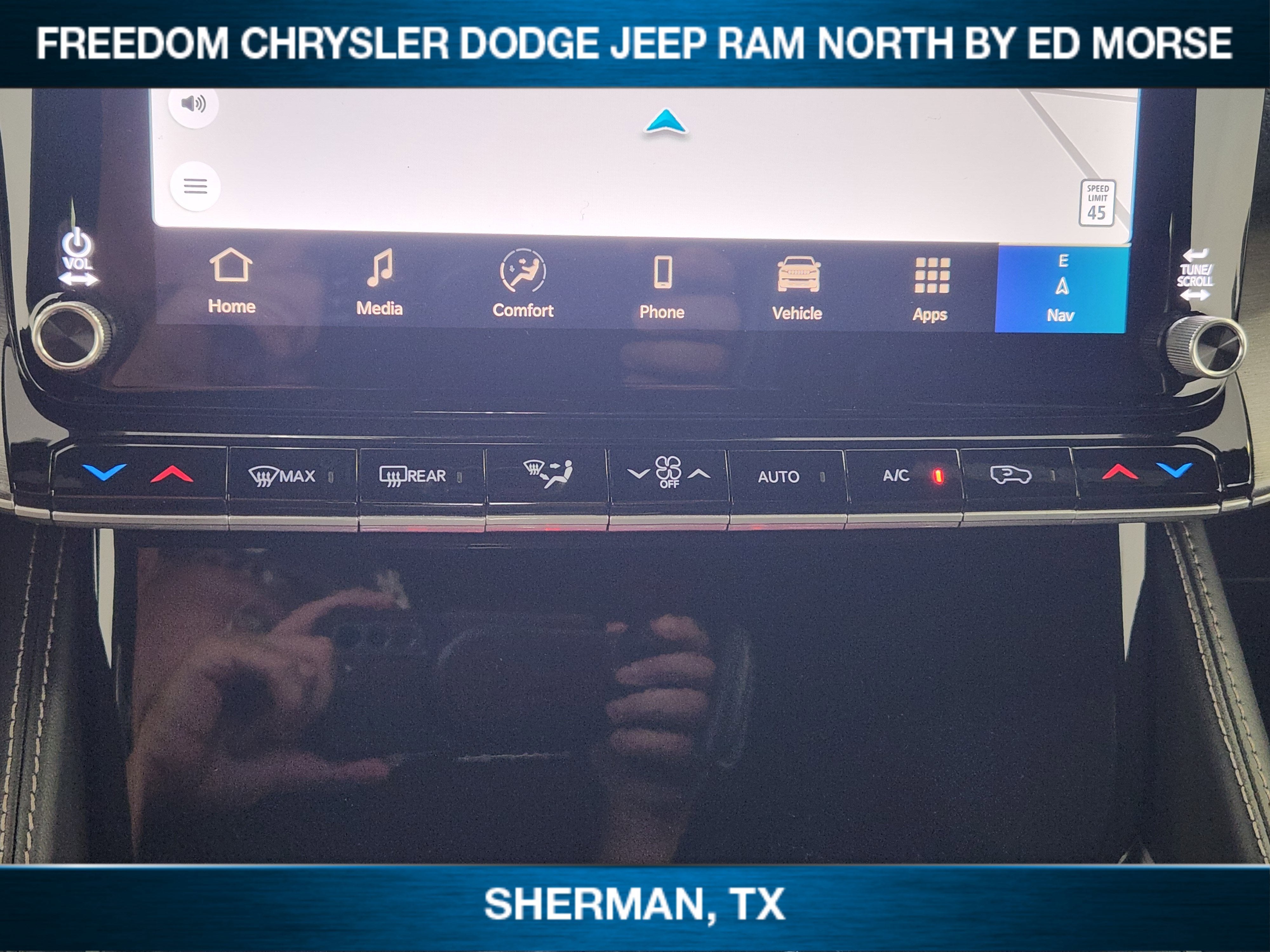 2026 Jeep Grand Wagoneer GRAND WAGONEER UPLAND 4X4