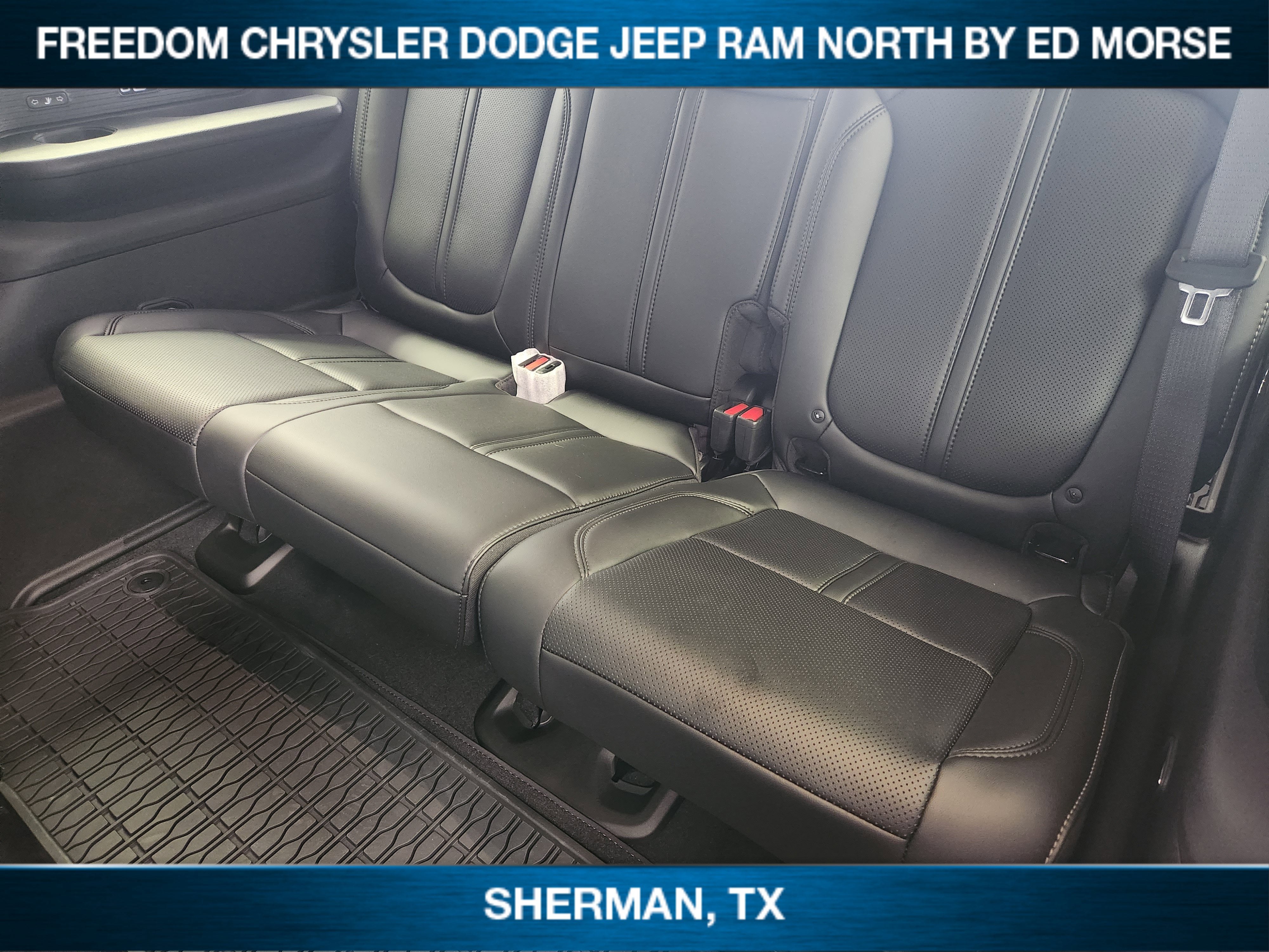 2026 Jeep Grand Wagoneer GRAND WAGONEER UPLAND 4X4