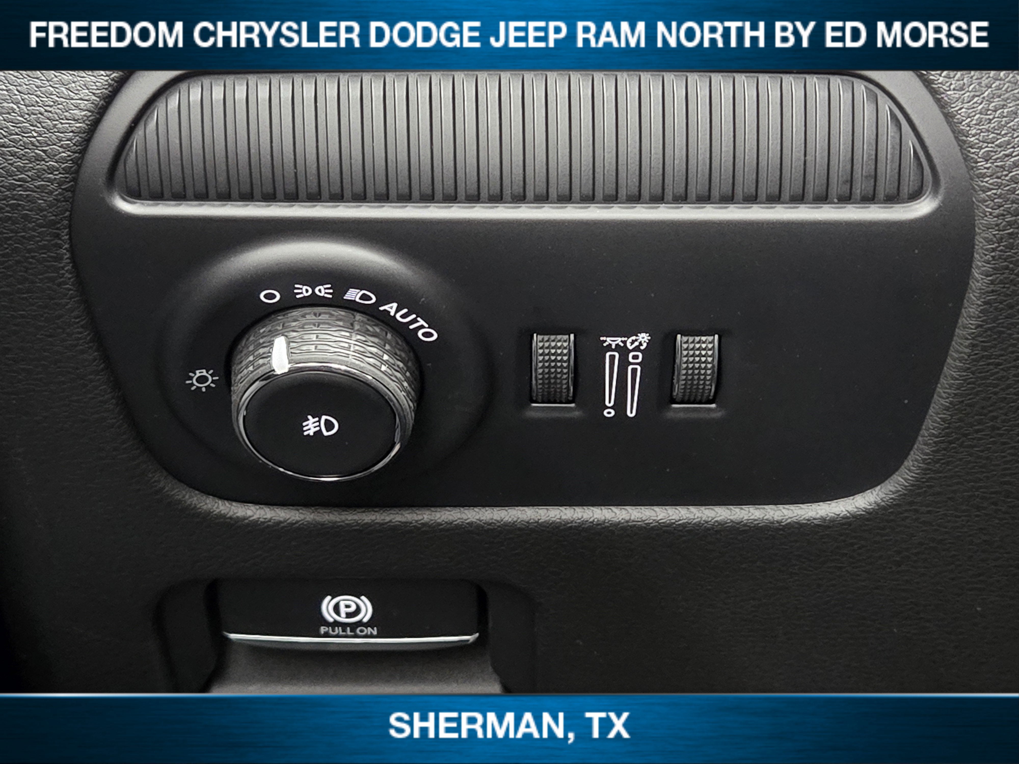 2025 Jeep Wagoneer WAGONEER CARBIDE 4X4