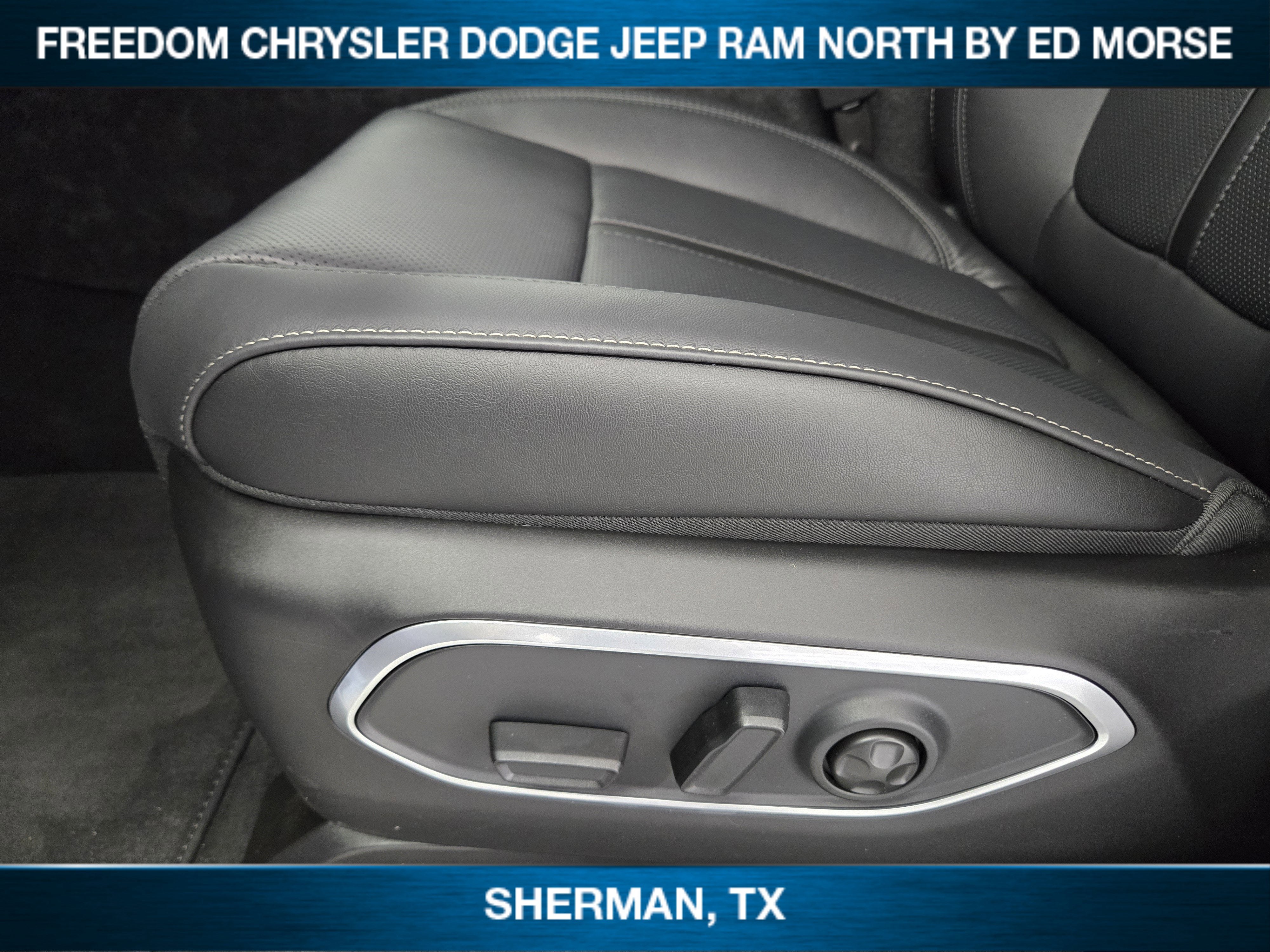 2025 Jeep Wagoneer WAGONEER CARBIDE 4X4