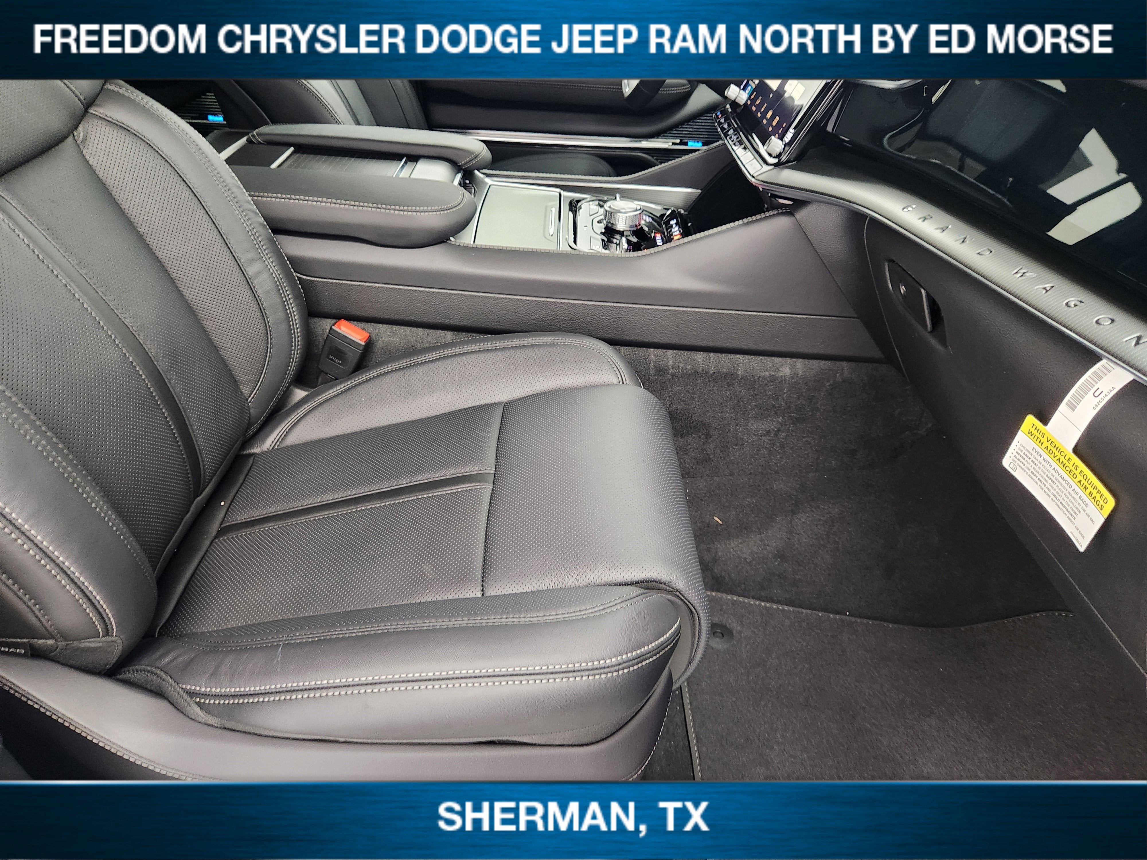 2026 Jeep Grand Wagoneer GRAND WAGONEER SUMMIT OBSIDIAN 4X4