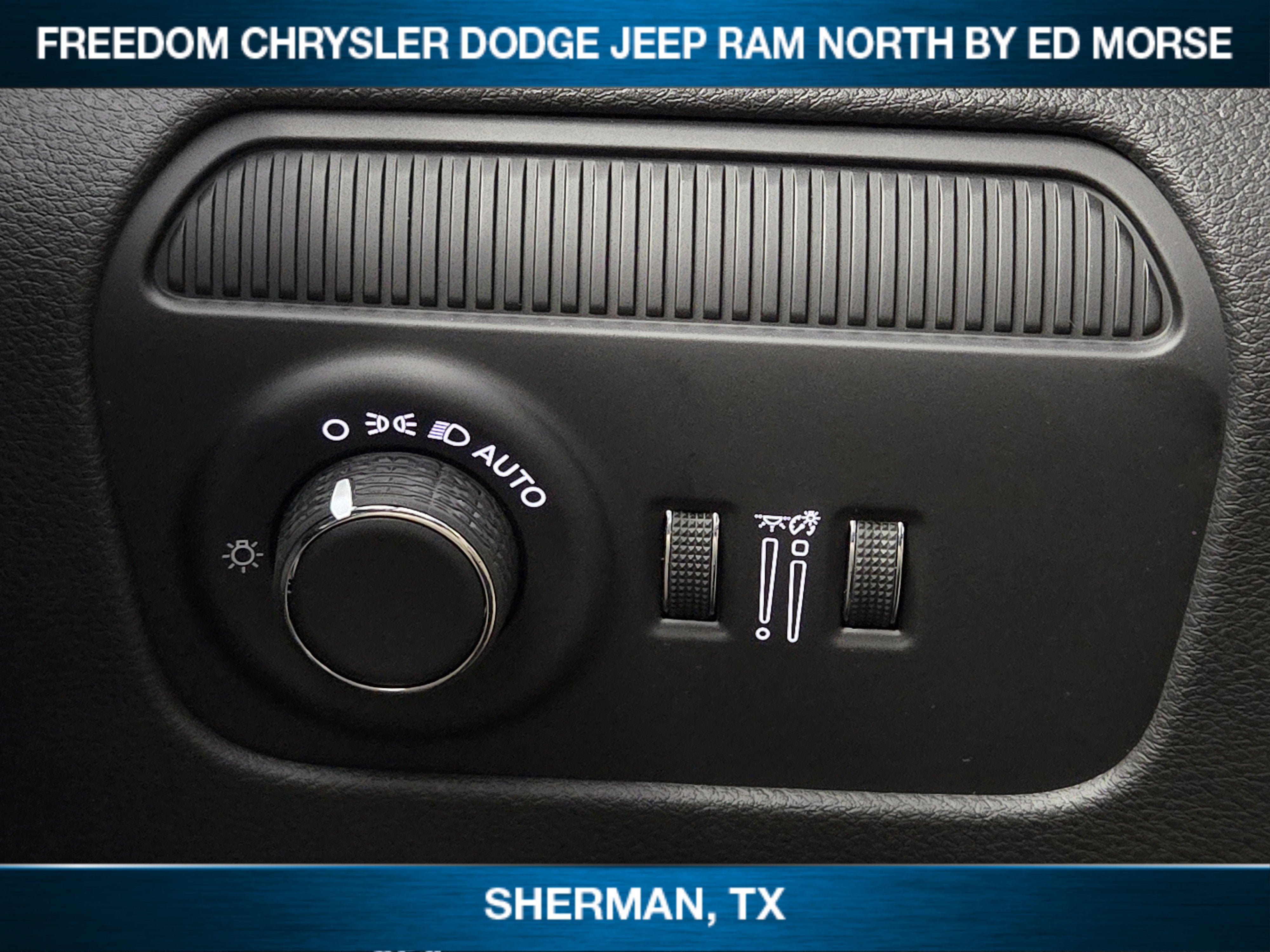 2026 Jeep Grand Wagoneer GRAND WAGONEER SUMMIT OBSIDIAN 4X4